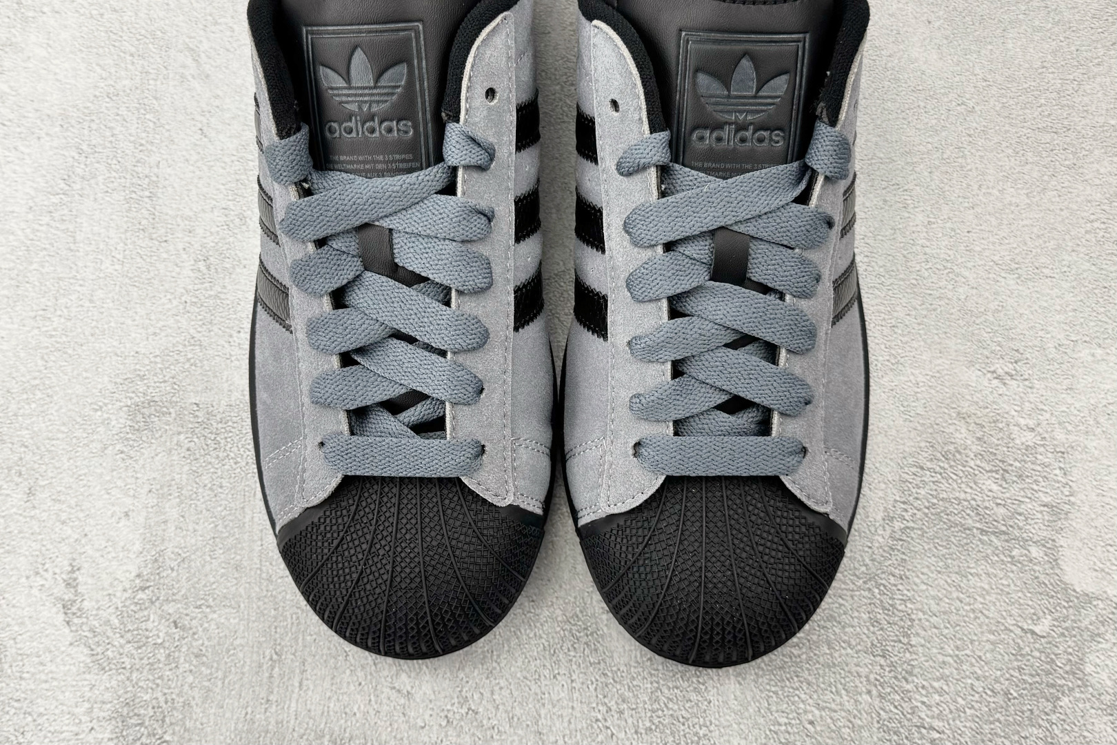 平台专供 adidas originals Superstar 2 灰黑色 JH7697-Top High Quatity Cheap Sneakers Fashion Clothing Clothes Bags handbags Shoes of all Brand wholesale With The best Quality And Beautiful Price from China Factory Chinese suppliers wholesaler seller 平台专供 adidas originals Superstar 2 灰黑色 JH7697
