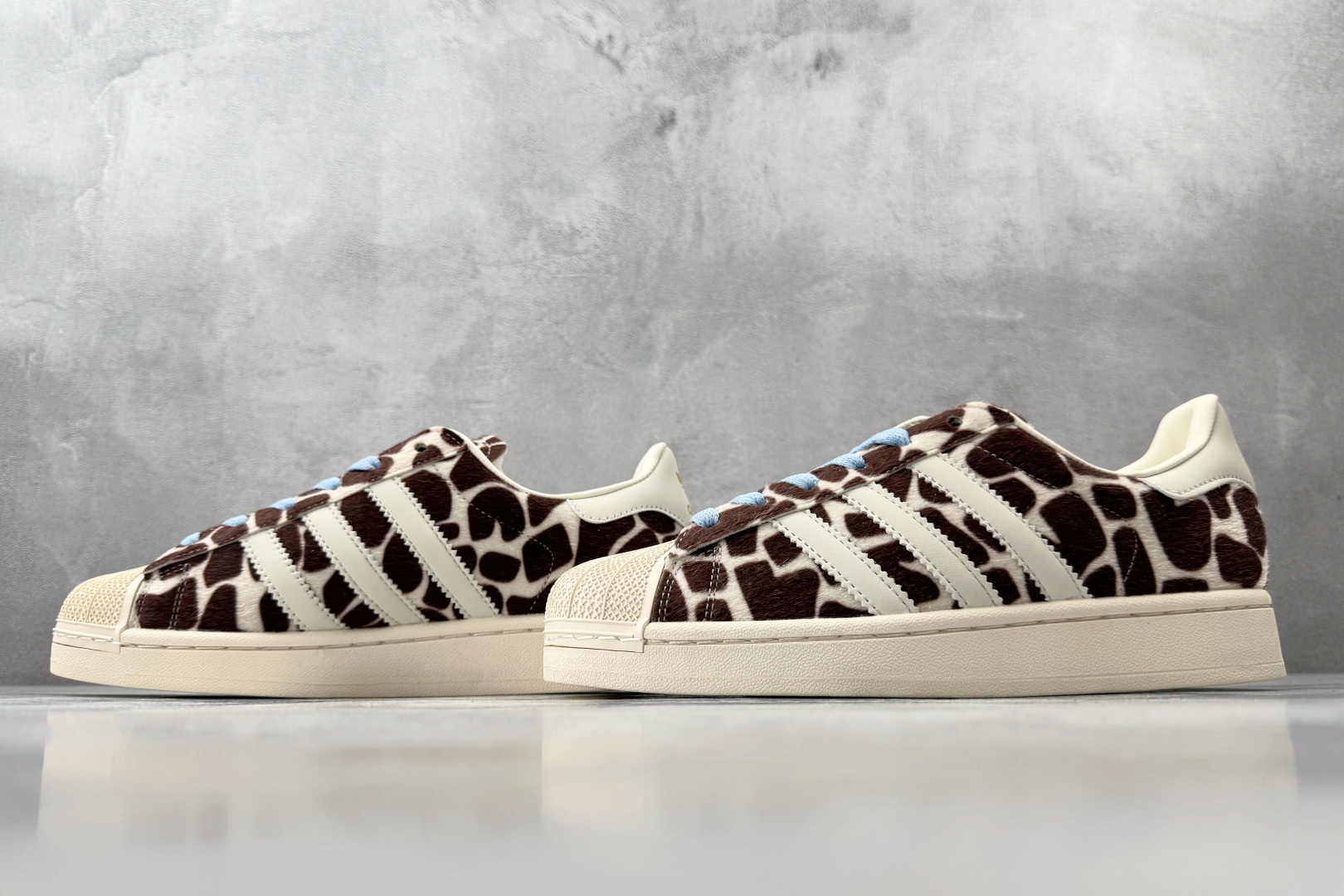 adidas originals Superstar 棕米 KH9031-Top High Quatity Cheap Sneakers Fashion Clothing Clothes Bags handbags Shoes of all Brand wholesale With The best Quality And Beautiful Price from China Factory Chinese suppliers wholesaler seller adidas originals Superstar 棕米 KH9031