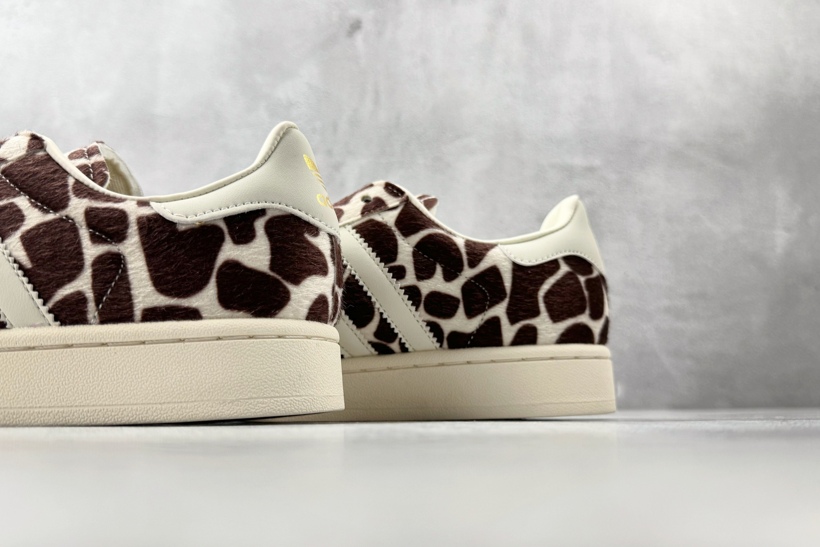 adidas originals Superstar 棕米 KH9031-Top High Quatity Cheap Sneakers Fashion Clothing Clothes Bags handbags Shoes of all Brand wholesale With The best Quality And Beautiful Price from China Factory Chinese suppliers wholesaler seller adidas originals Superstar 棕米 KH9031
