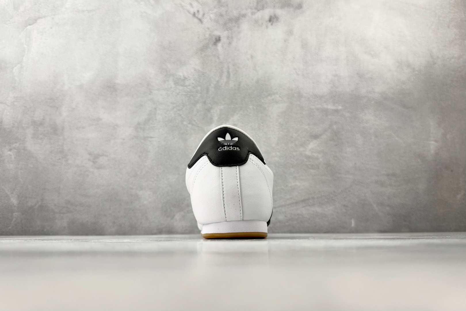 GOD 神版 adidas originals Taekwondo 白黑色货号：JS1194尺码：36 