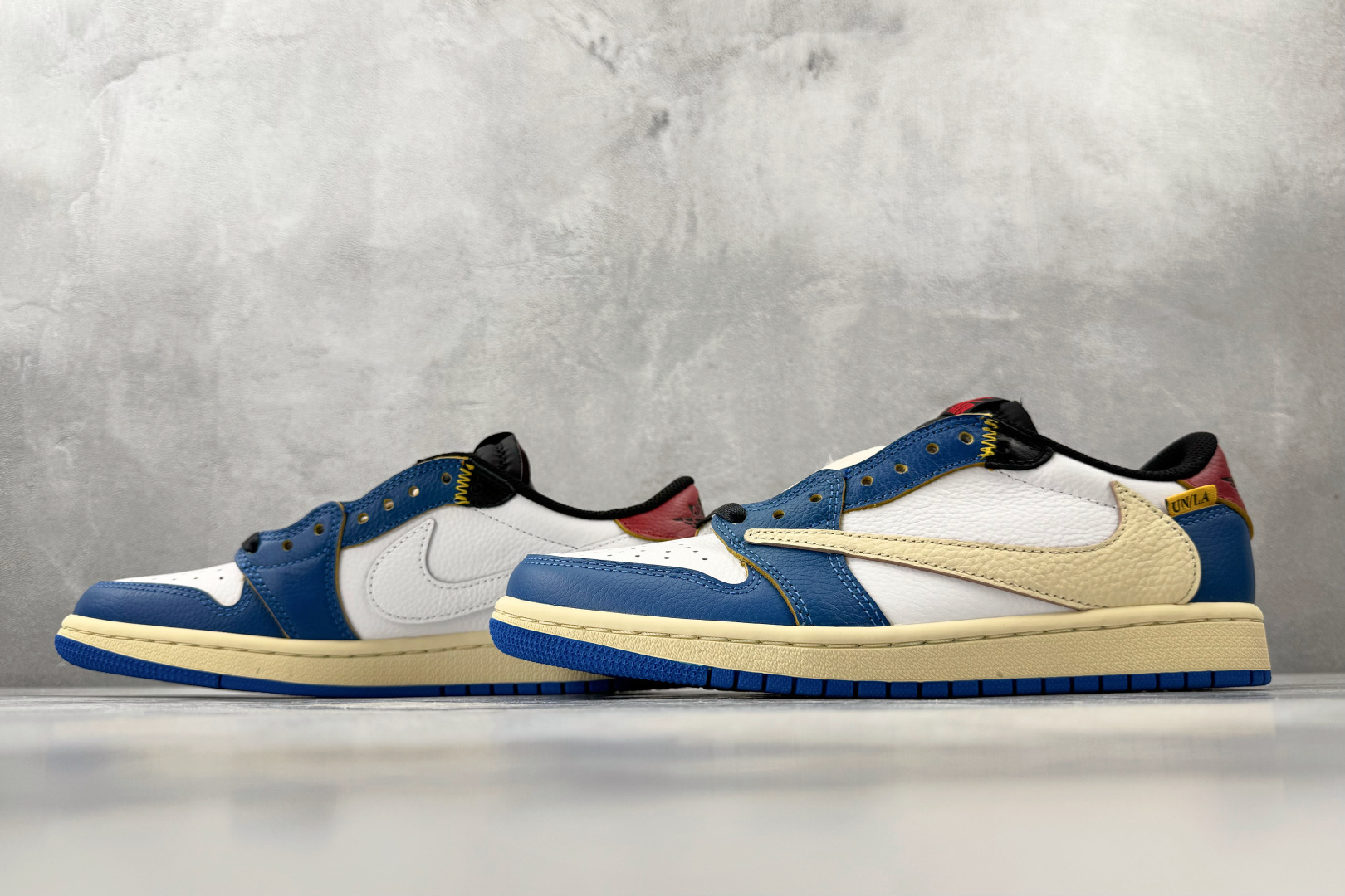 Travis Scott x union la x Jordan Air Jordan 1 retro low un 倒钩 白蓝 DM7866-111-Top High Quatity Cheap Sneakers Fashion Clothing Clothes Bags handbags Shoes of all Brand wholesale With The best Quality And Beautiful Price from China Factory Chinese suppliers wholesaler seller Travis Scott x union la x Jordan Air Jordan 1 retro low un 倒钩 白蓝 DM7866-111