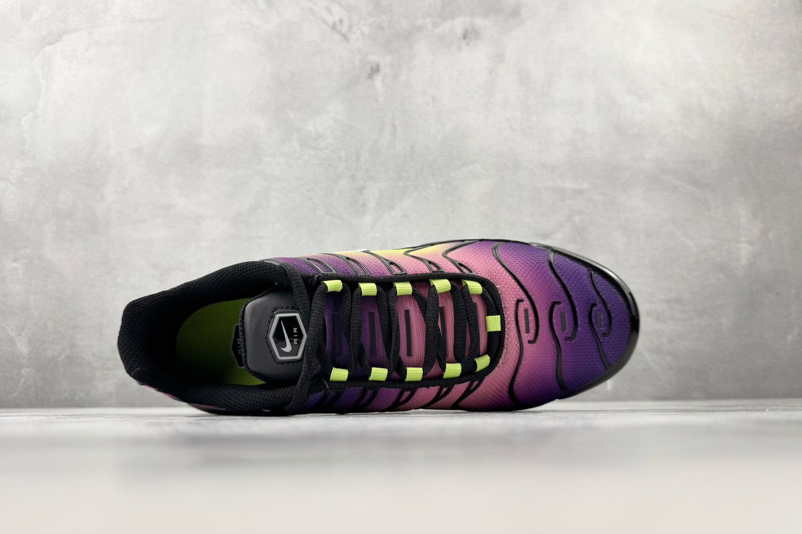 Nike Air Max Plus 黑紫 DZ3670-006