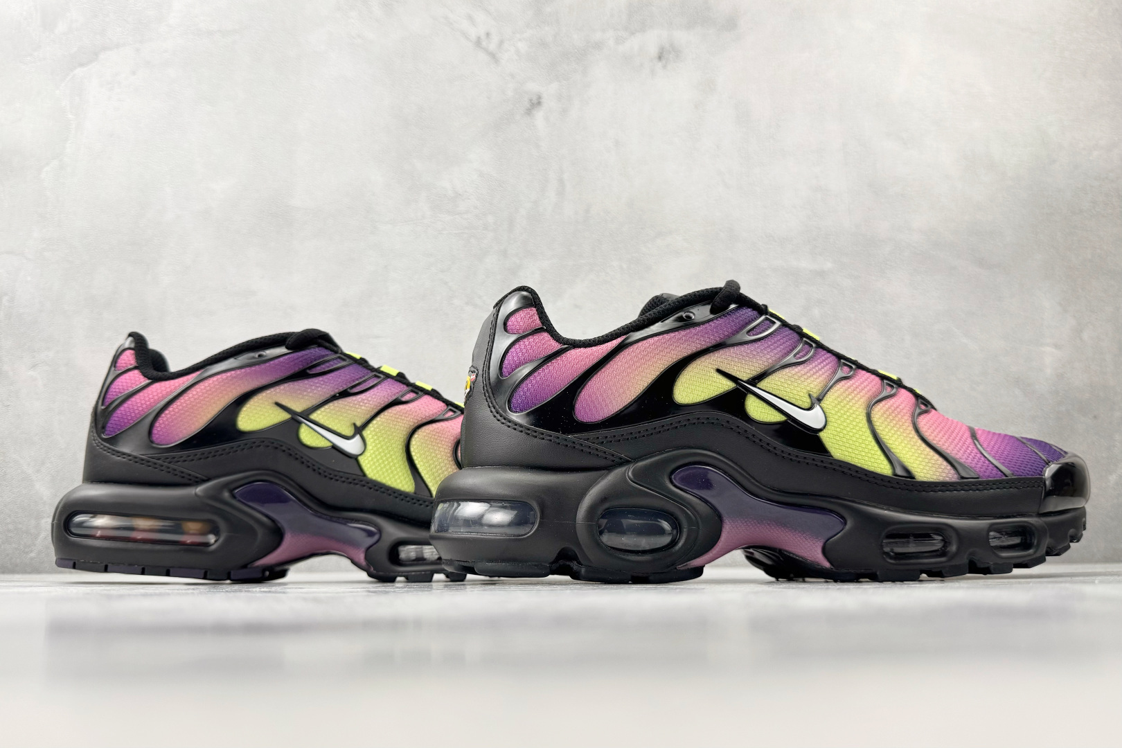 Nike Air Max Plus 黑紫 DZ3670-006