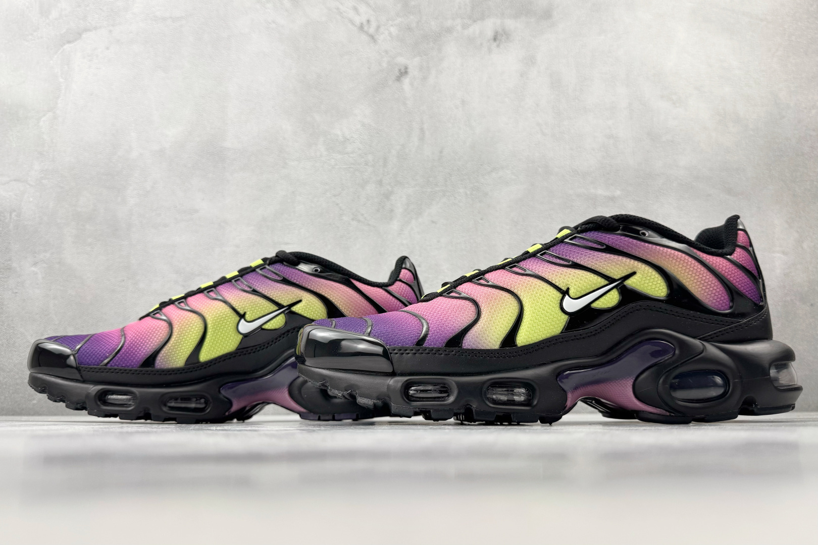 Nike Air Max Plus 黑紫 DZ3670-006