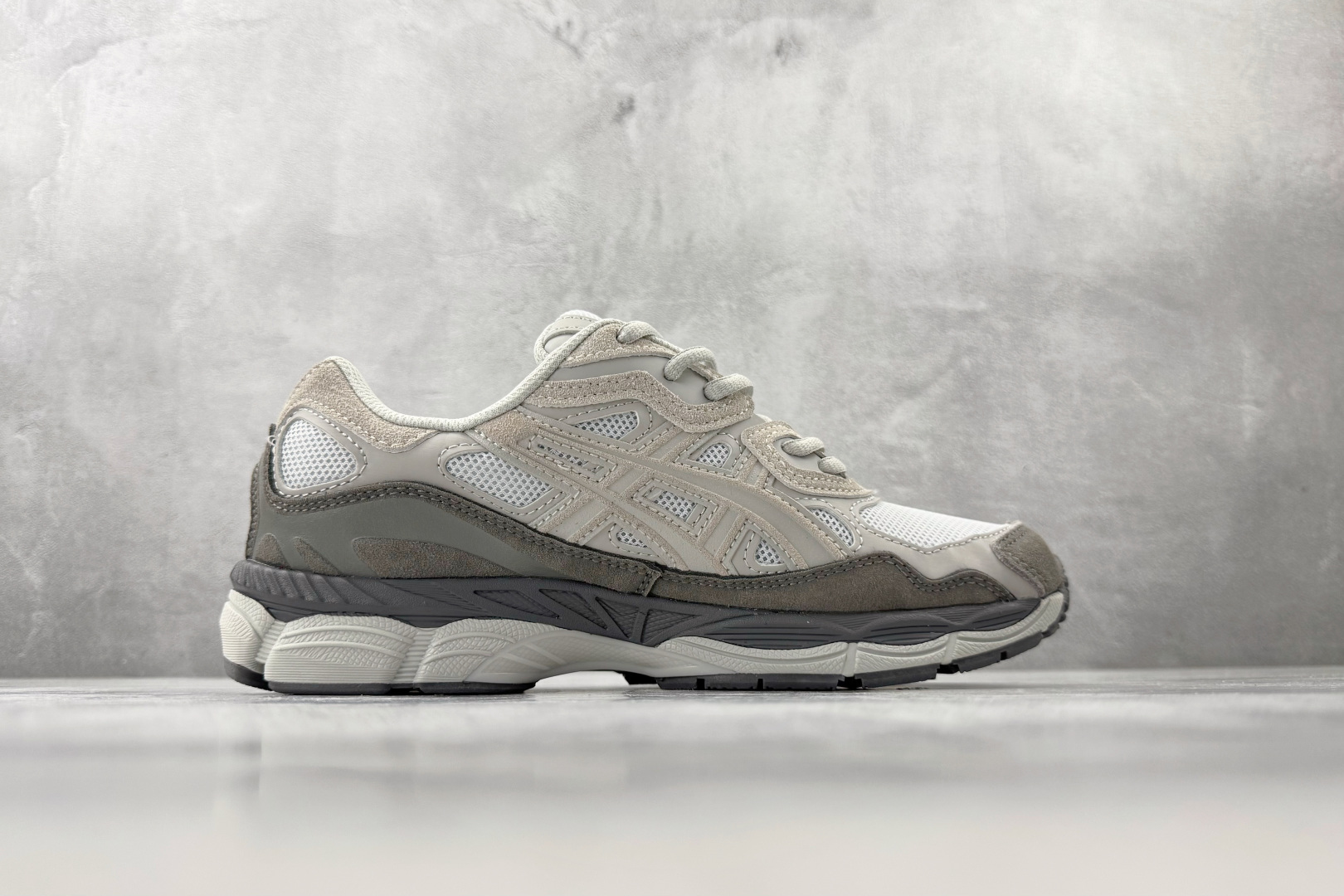Asics Gel N灰色 1203A383-026