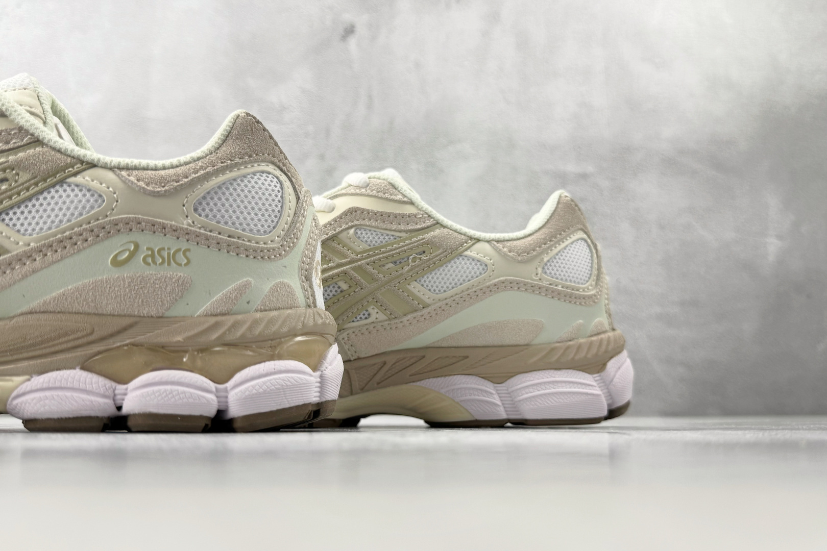 Asics GEL-NYC系列 “White/Feather Grey”米棕色 1203A663-102-Top High Quatity Cheap Sneakers Fashion Clothing Clothes Bags handbags Shoes of all Brand wholesale With The best Quality And Beautiful Price from China Factory Chinese suppliers wholesaler seller Asics GEL-NYC系列 “White/Feather Grey”米棕色 1203A663-102