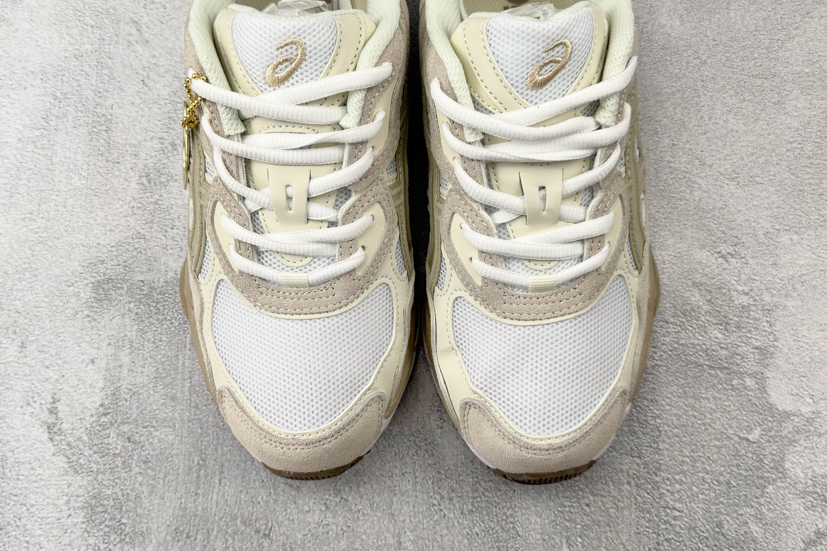 Asics GEL-NYC系列 “White/Feather Grey”米棕色 1203A663-102-Top High Quatity Cheap Sneakers Fashion Clothing Clothes Bags handbags Shoes of all Brand wholesale With The best Quality And Beautiful Price from China Factory Chinese suppliers wholesaler seller Asics GEL-NYC系列 “White/Feather Grey”米棕色 1203A663-102