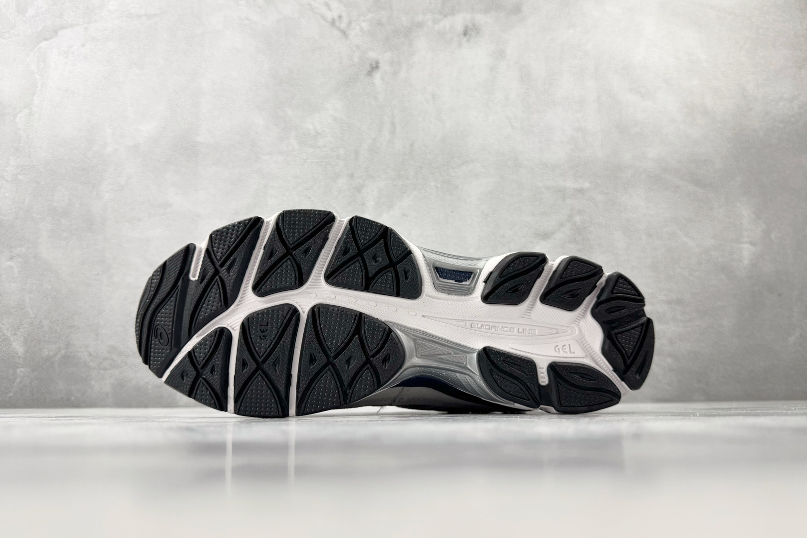 Asics Gel N灰白 1203A383-109-Top High Quatity Cheap Sneakers Fashion Clothing Clothes Bags handbags Shoes of all Brand wholesale With The best Quality And Beautiful Price from China Factory Chinese suppliers wholesaler seller Asics Gel N灰白 1203A383-109