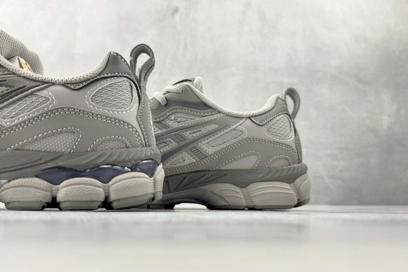 Asics Gel NRGD 灰色 1203A735-020-Top High Quatity Cheap Sneakers Fashion Clothing Clothes Bags handbags Shoes of all Brand wholesale With The best Quality And Beautiful Price from China Factory Chinese suppliers wholesaler seller Asics Gel NRGD 灰色 1203A735-020
