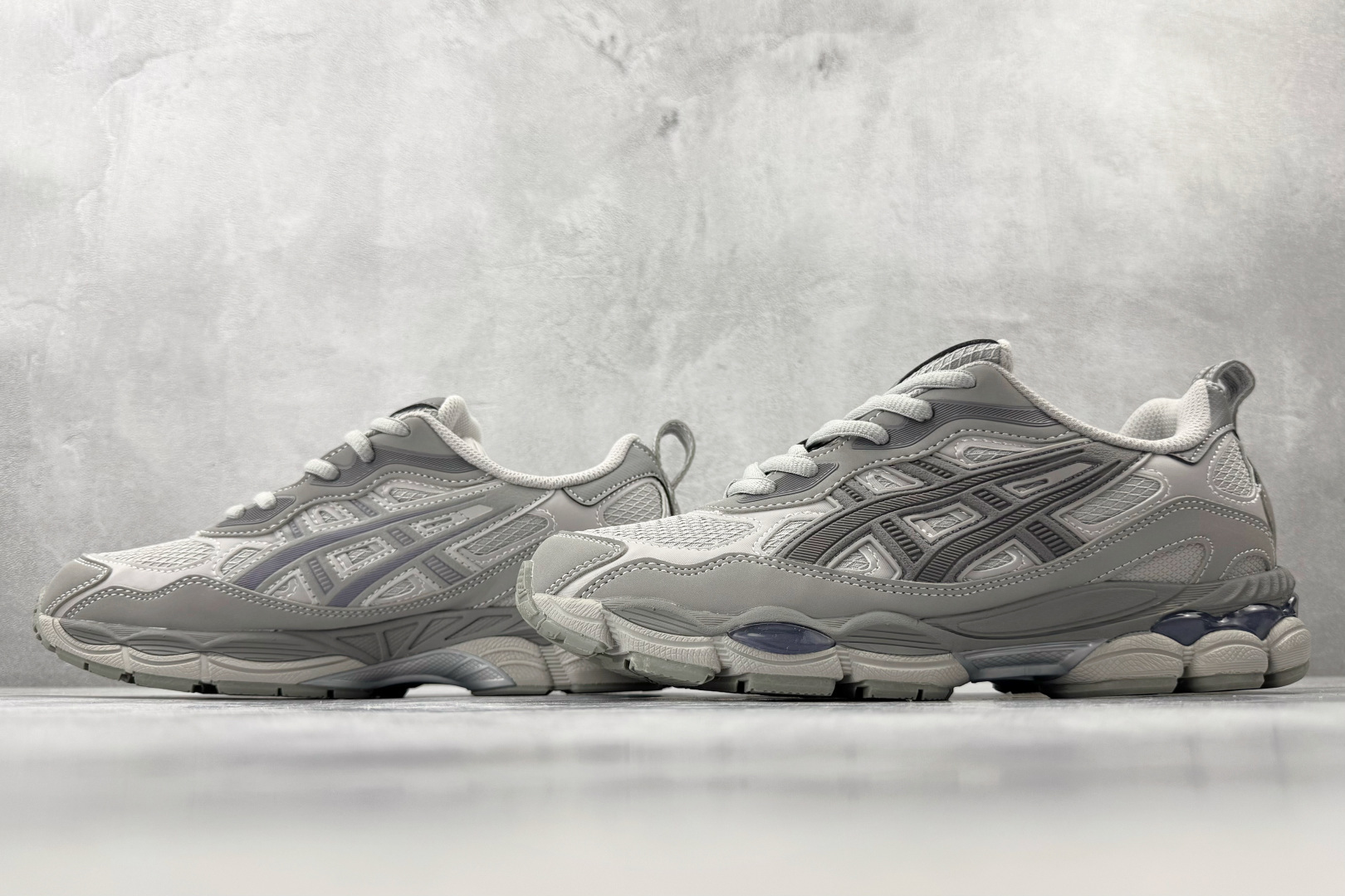 Asics Gel NRGD 灰色 1203A735-020-Top High Quatity Cheap Sneakers Fashion Clothing Clothes Bags handbags Shoes of all Brand wholesale With The best Quality And Beautiful Price from China Factory Chinese suppliers wholesaler seller Asics Gel NRGD 灰色 1203A735-020