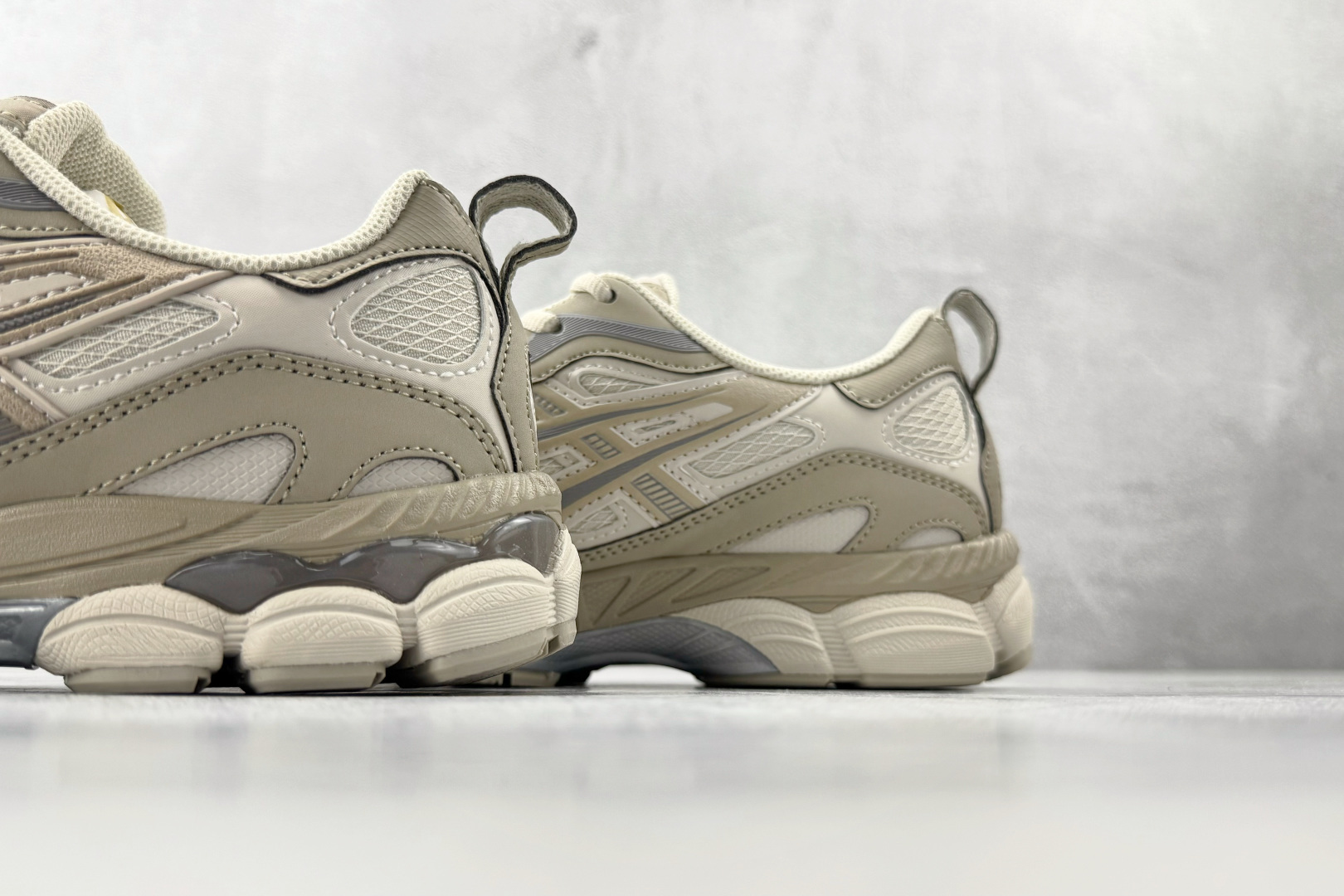 Asics Gel NRGD 棕绿 1203A735-022-Top High Quatity Cheap Sneakers Fashion Clothing Clothes Bags handbags Shoes of all Brand wholesale With The best Quality And Beautiful Price from China Factory Chinese suppliers wholesaler seller Asics Gel NRGD 棕绿 1203A735-022