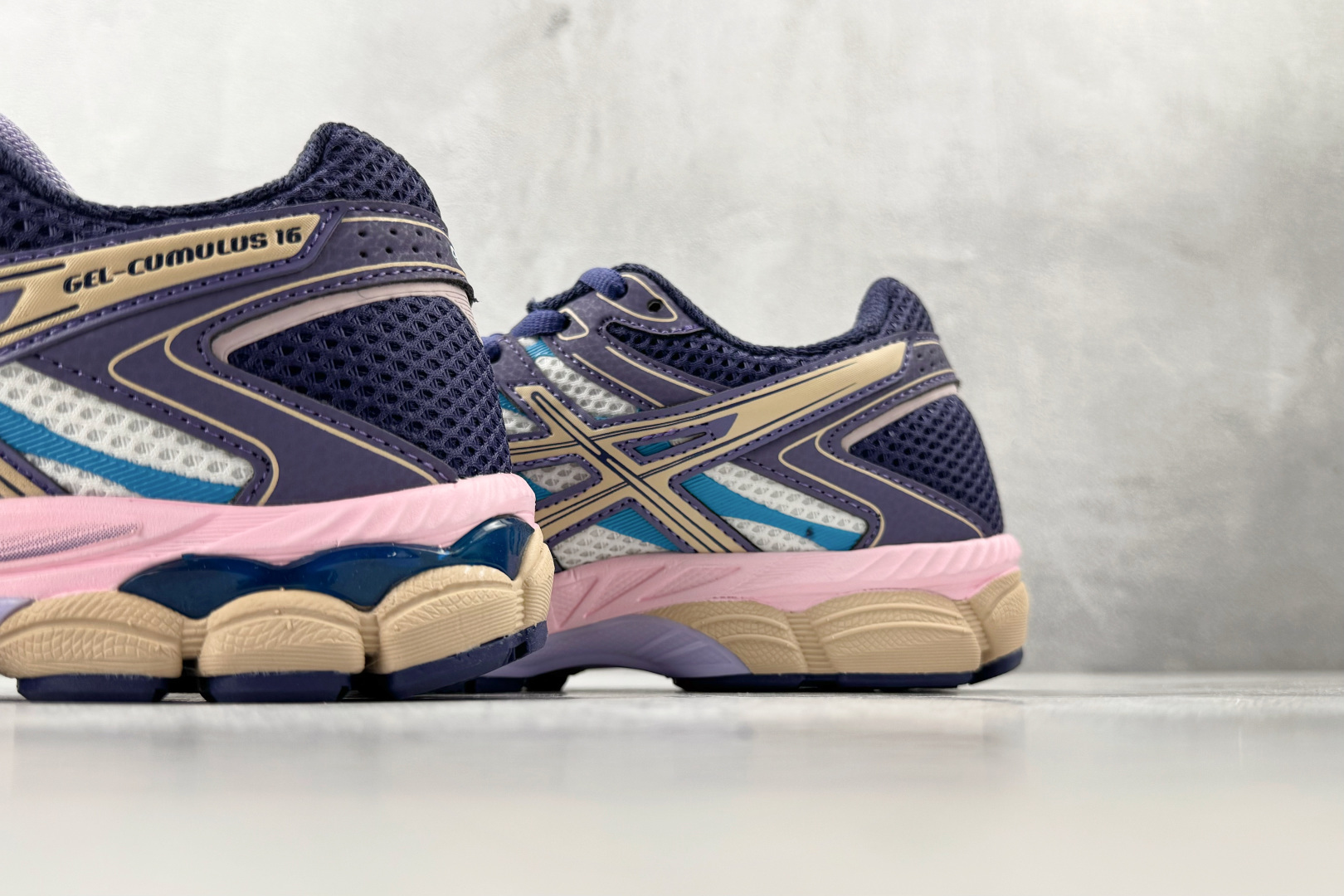 ASICS Gel-Cumulus 16 灰紫 1203A763-020-Top High Quatity Cheap Sneakers Fashion Clothing Clothes Bags handbags Shoes of all Brand wholesale With The best Quality And Beautiful Price from China Factory Chinese suppliers wholesaler seller ASICS Gel-Cumulus 16 灰紫 1203A763-020