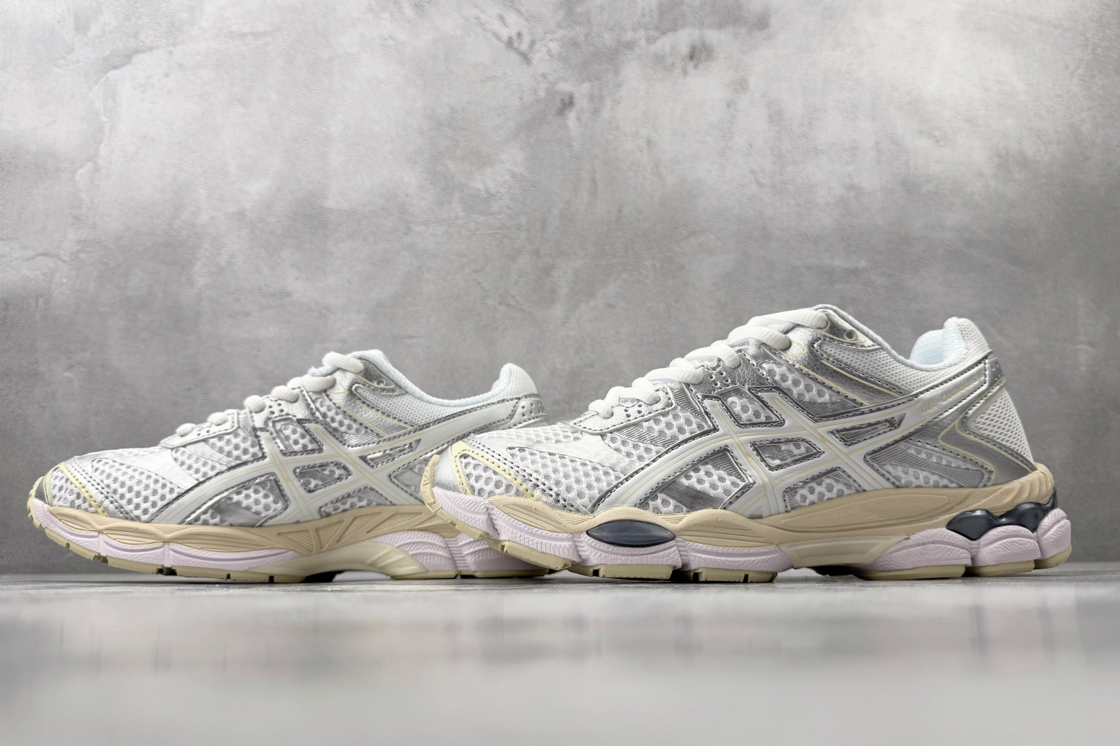ASICS Gel-Cumulus 16 灰绿 1203A733-Top High Quatity Cheap Sneakers Fashion Clothing Clothes Bags handbags Shoes of all Brand wholesale With The best Quality And Beautiful Price from China Factory Chinese suppliers wholesaler seller ASICS Gel-Cumulus 16 灰绿 1203A733