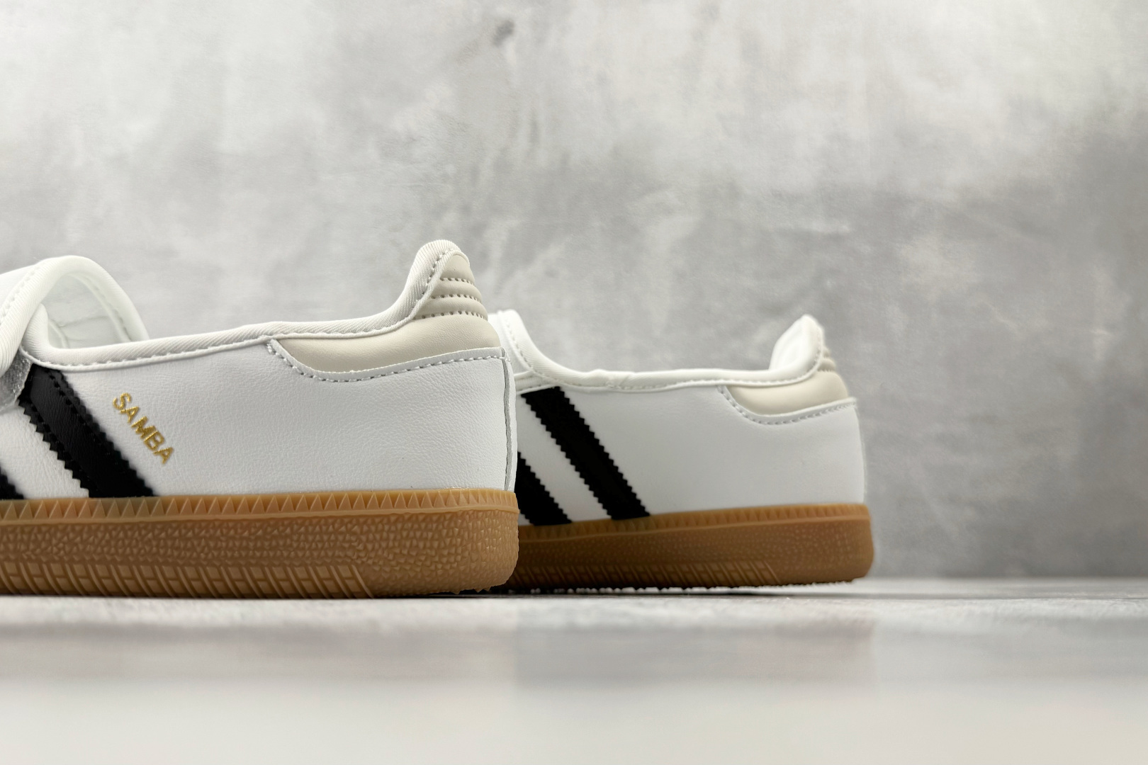 adidas originals Samba Jane 白色 JR1402-Top High Quatity Cheap Sneakers Fashion Clothing Clothes Bags handbags Shoes of all Brand wholesale With The best Quality And Beautiful Price from China Factory Chinese suppliers wholesaler seller adidas originals Samba Jane 白色 JR1402