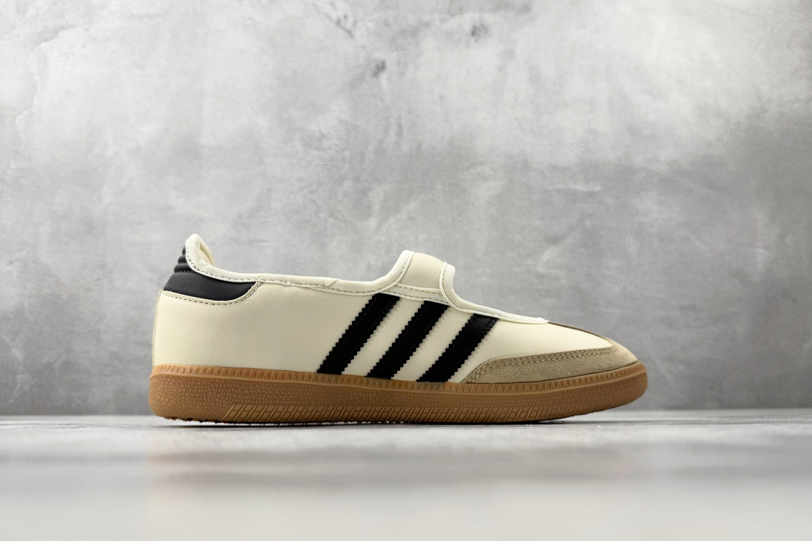 adidas originals Samba Jane 米白 JR7338