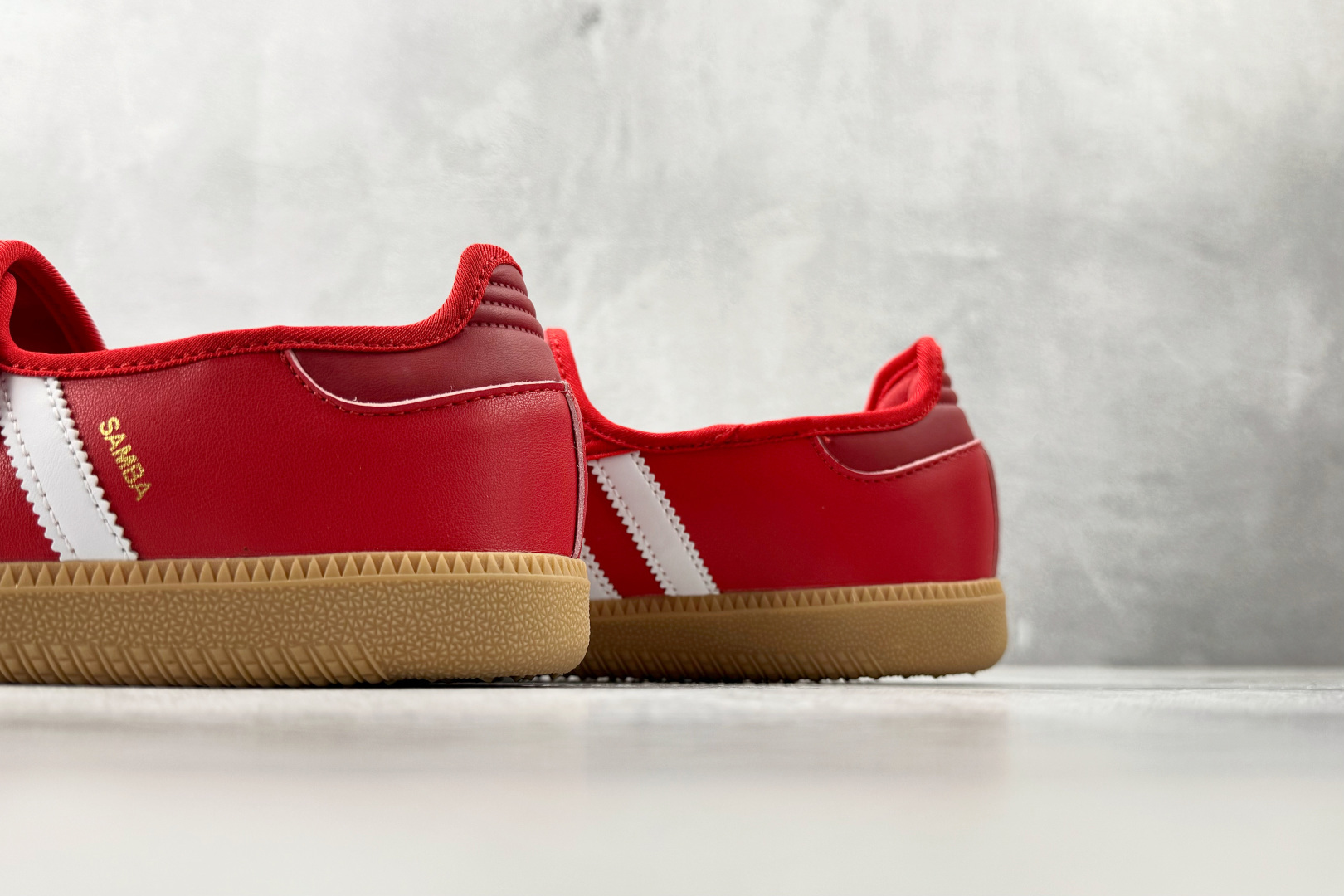 adidas originals Samba Jane 红色 JQ6446-Top High Quatity Cheap Sneakers Fashion Clothing Clothes Bags handbags Shoes of all Brand wholesale With The best Quality And Beautiful Price from China Factory Chinese suppliers wholesaler seller adidas originals Samba Jane 红色 JQ6446
