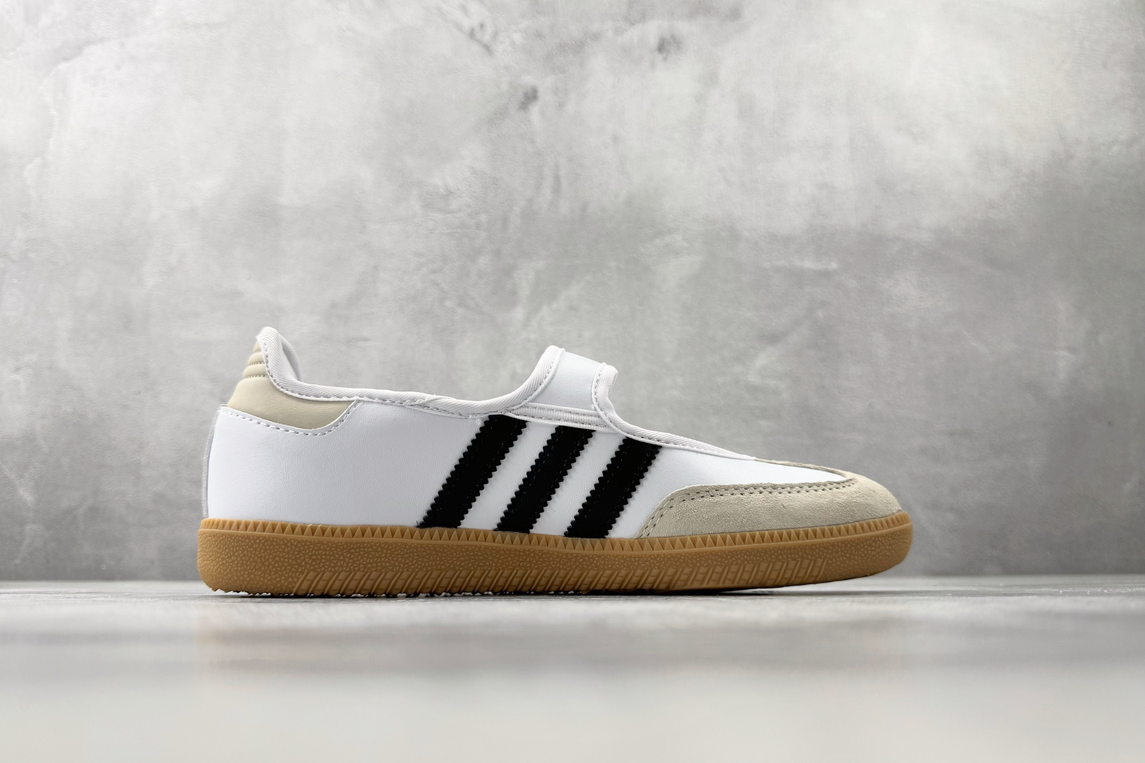 adidas originals Samba Jane 珍白 JR1402-Top High Quatity Cheap Sneakers Fashion Clothing Clothes Bags handbags Shoes of all Brand wholesale With The best Quality And Beautiful Price from China Factory Chinese suppliers wholesaler seller adidas originals Samba Jane 珍白 JR1402