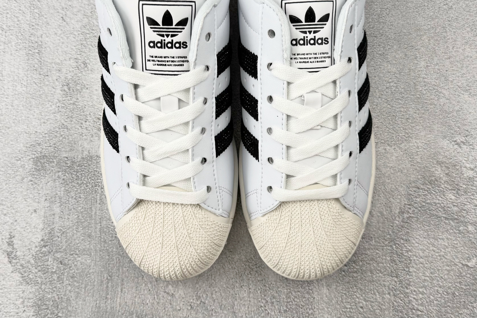 adidas originals Superstar 2 白色 HQ2285-Top High Quatity Cheap Sneakers Fashion Clothing Clothes Bags handbags Shoes of all Brand wholesale With The best Quality And Beautiful Price from China Factory Chinese suppliers wholesaler seller adidas originals Superstar 2 白色 HQ2285