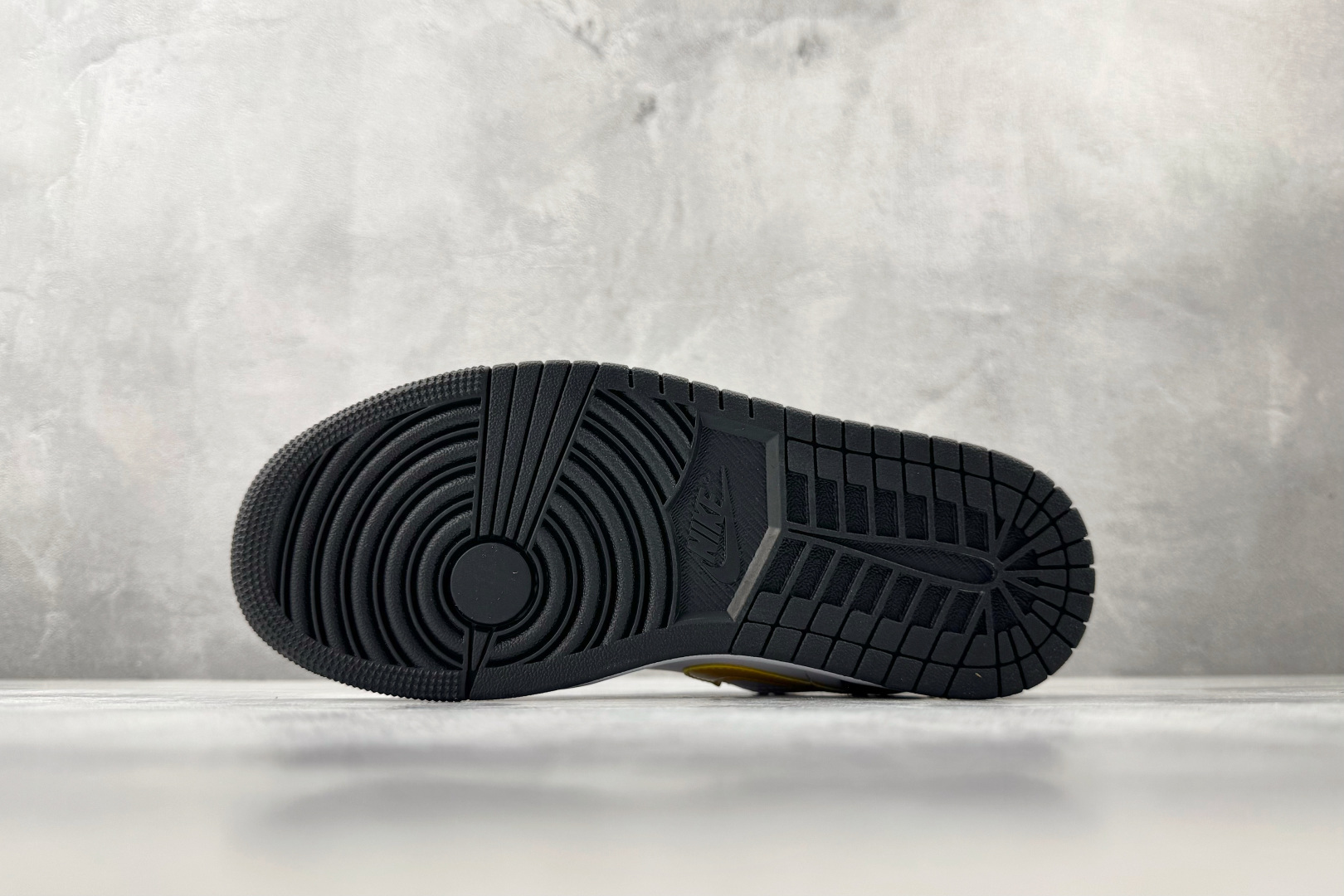 综合版 Jordan Air Jordan 1 紫色 IQ9389-547