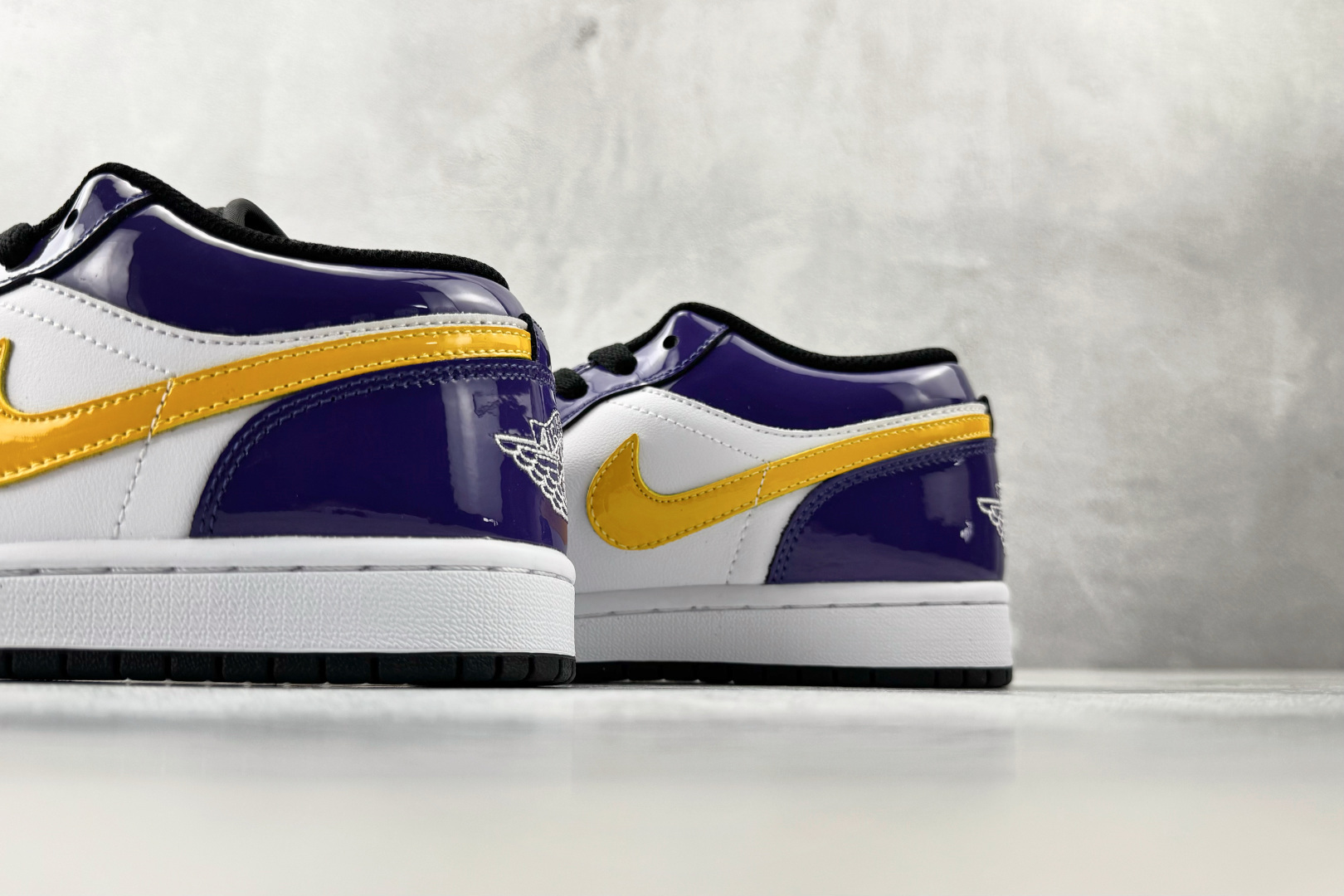 综合版 Jordan Air Jordan 1 紫色 IQ9389-547