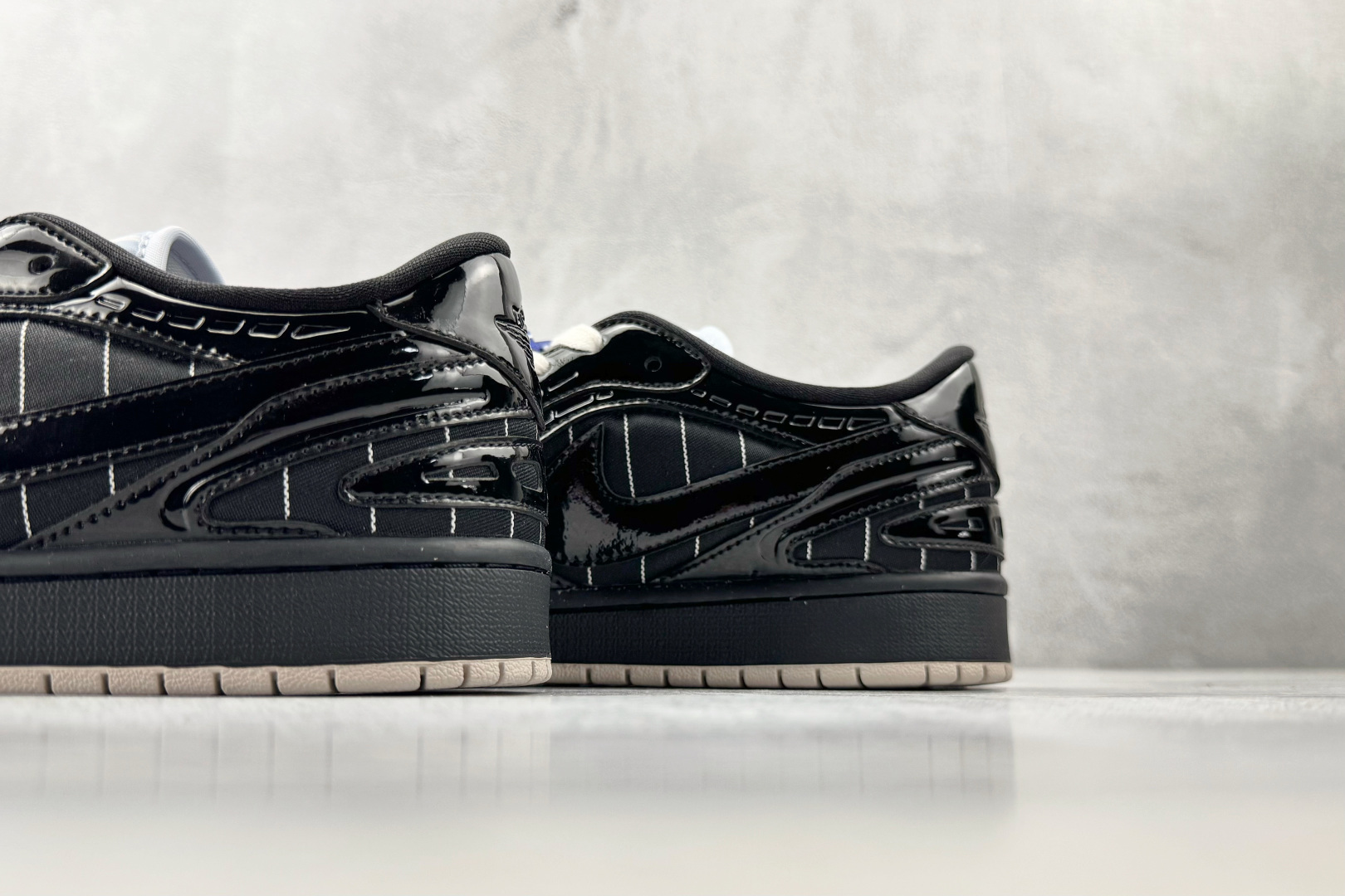 综合版 Jordan Air Jordan 1 Method of Make 黑色 IR7554-001-Top High Quatity Cheap Sneakers Fashion Clothing Clothes Bags handbags Shoes of all Brand wholesale With The best Quality And Beautiful Price from China Factory Chinese suppliers wholesaler seller 综合版 Jordan Air Jordan 1 Method of Make 黑色 IR7554-001