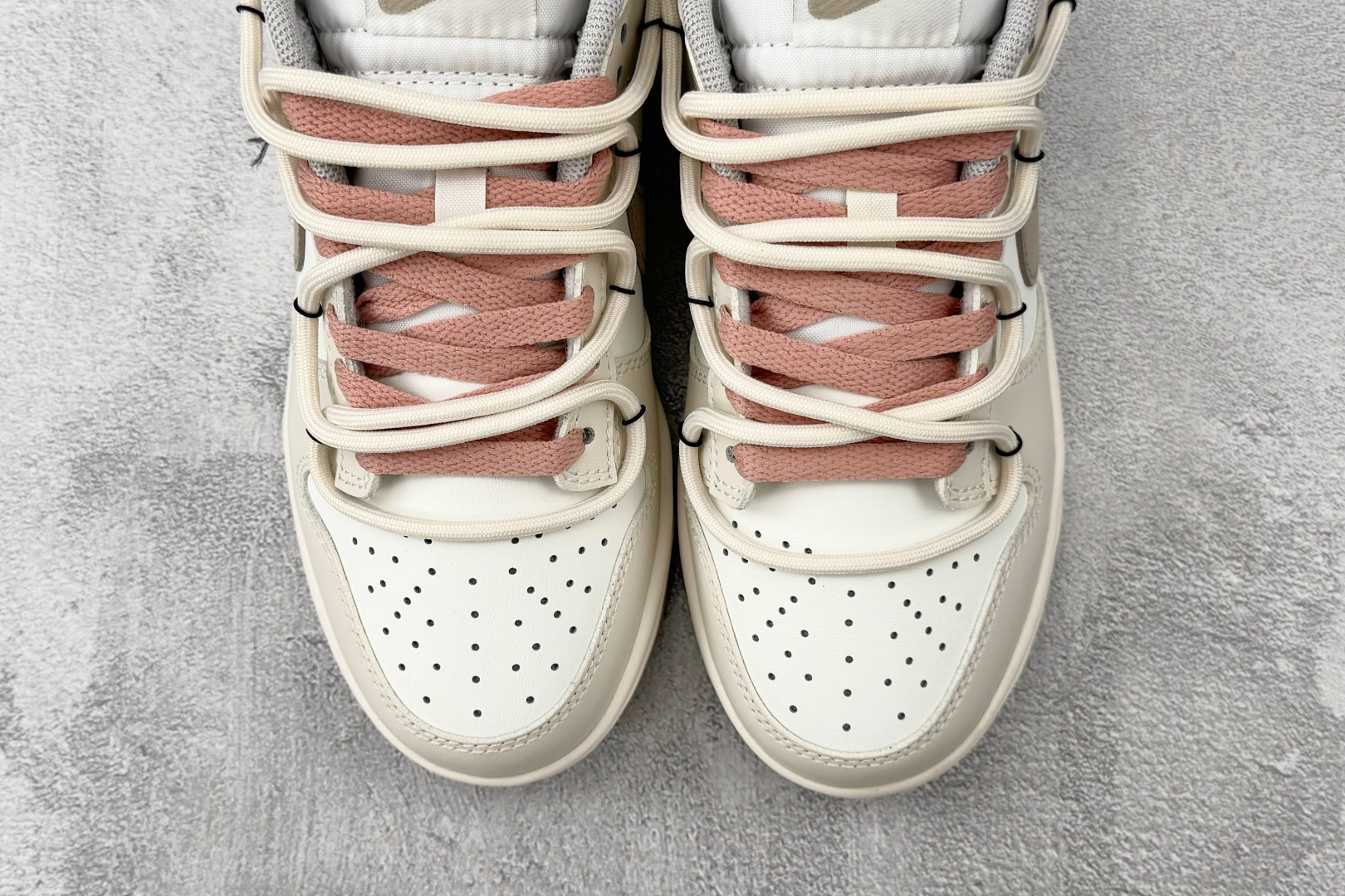 定制球鞋 Nike Dunk Low Retro 花屿玫瑰 米白粉 PG0510-057-Top High Quatity Cheap Sneakers Fashion Clothing Clothes Bags handbags Shoes of all Brand wholesale With The best Quality And Beautiful Price from China Factory Chinese suppliers wholesaler seller 定制球鞋 Nike Dunk Low Retro 花屿玫瑰 米白粉 PG0510-057