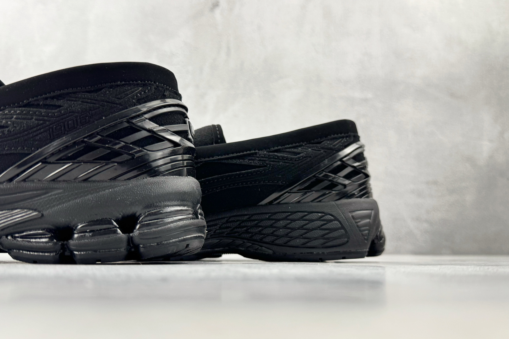 纯原出品 New Balance 1906L 黑色 U1906LNT-Top High Quatity Cheap Sneakers Fashion Clothing Clothes Bags handbags Shoes of all Brand wholesale With The best Quality And Beautiful Price from China Factory Chinese suppliers wholesaler seller 纯原出品 New Balance 1906L 黑色 U1906LNT