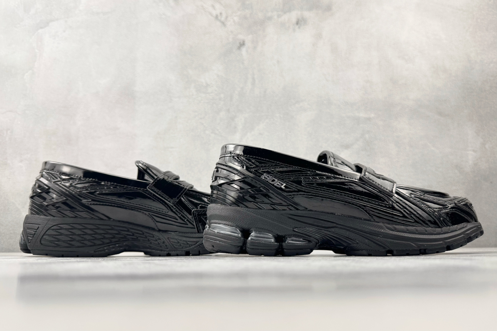 纯原出品 New Balance 1906L 黑色 U1906LCR-Top High Quatity Cheap Sneakers Fashion Clothing Clothes Bags handbags Shoes of all Brand wholesale With The best Quality And Beautiful Price from China Factory Chinese suppliers wholesaler seller 纯原出品 New Balance 1906L 黑色 U1906LCR