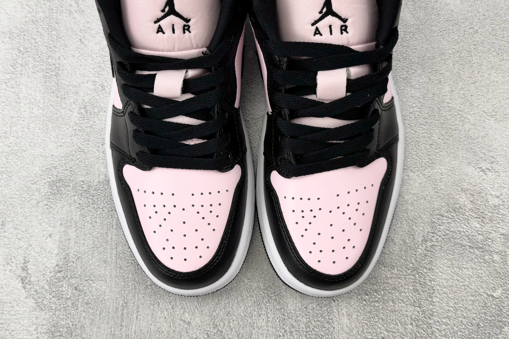 平台爆款 Jordan Air Jordan 1 Low 桃粉 IO3394-663-Top High Quatity Cheap Sneakers Fashion Clothing Clothes Bags handbags Shoes of all Brand wholesale With The best Quality And Beautiful Price from China Factory Chinese suppliers wholesaler seller 平台爆款 Jordan Air Jordan 1 Low 桃粉 IO3394-663