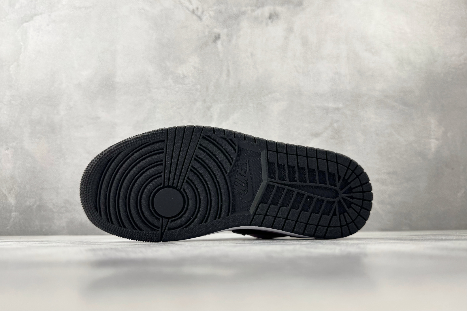 平台爆款 Jordan Air Jordan 1 Low 桃粉 IO3394-663-Top High Quatity Cheap Sneakers Fashion Clothing Clothes Bags handbags Shoes of all Brand wholesale With The best Quality And Beautiful Price from China Factory Chinese suppliers wholesaler seller 平台爆款 Jordan Air Jordan 1 Low 桃粉 IO3394-663