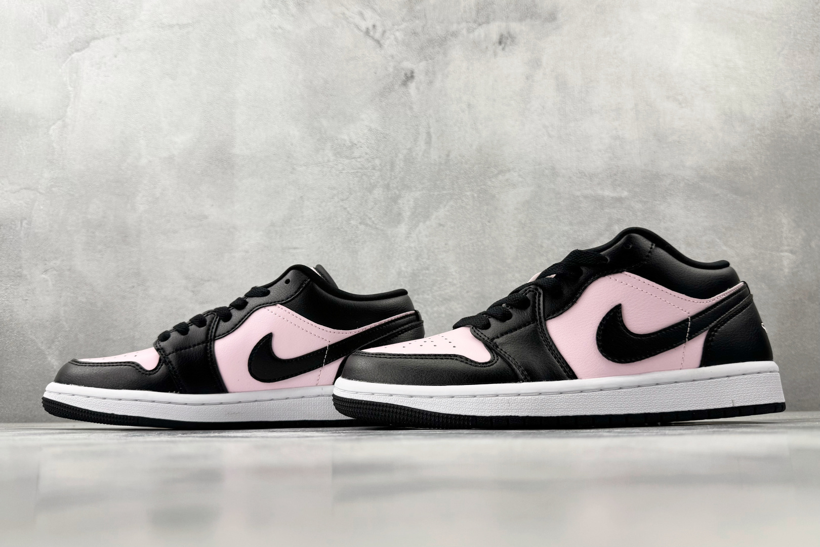 平台爆款 Jordan Air Jordan 1 Low 桃粉 IO3394-663-Top High Quatity Cheap Sneakers Fashion Clothing Clothes Bags handbags Shoes of all Brand wholesale With The best Quality And Beautiful Price from China Factory Chinese suppliers wholesaler seller 平台爆款 Jordan Air Jordan 1 Low 桃粉 IO3394-663