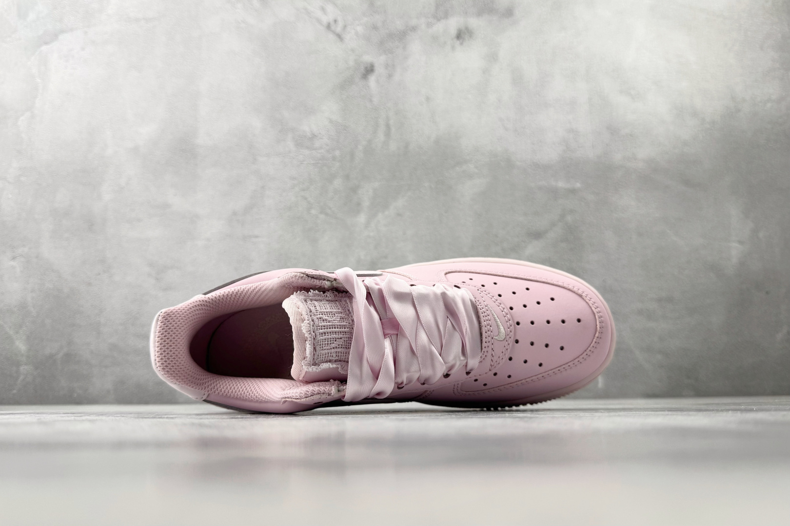 Nike Air Force 1 Retro Premium 浅粉 IR0871-600-Top High Quatity Cheap Sneakers Fashion Clothing Clothes Bags handbags Shoes of all Brand wholesale With The best Quality And Beautiful Price from China Factory Chinese suppliers wholesaler seller Nike Air Force 1 Retro Premium 浅粉 IR0871-600