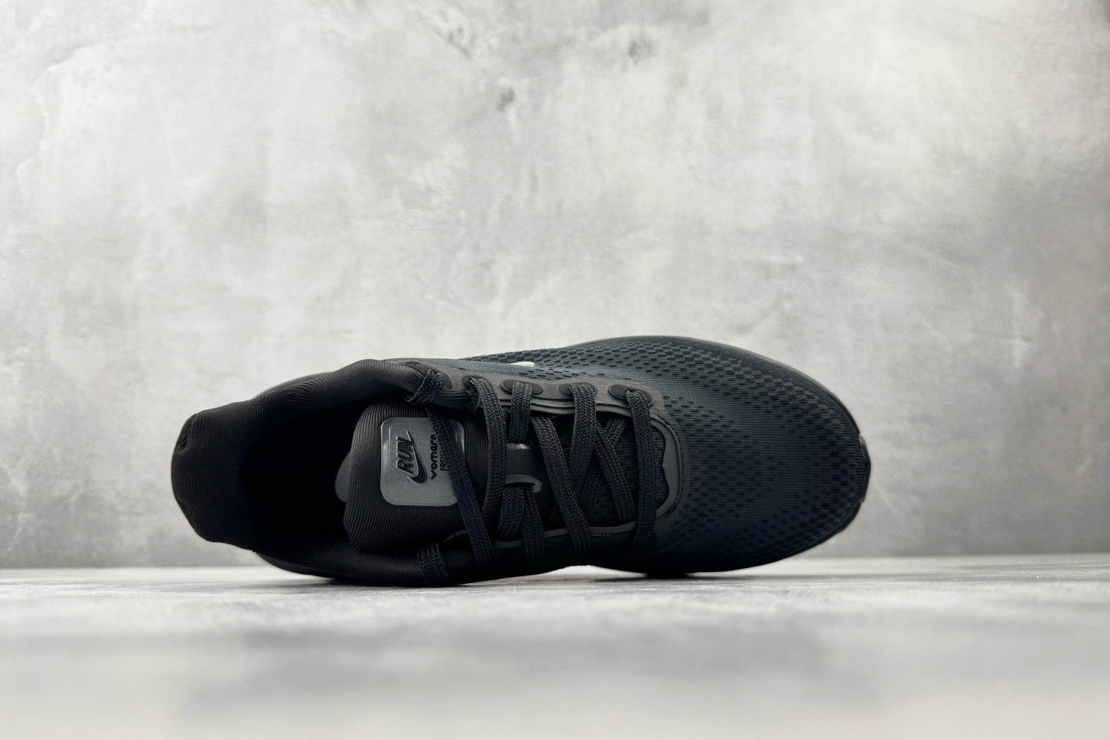 Nike Vomero Premium 黑蓝 IQ0627-001