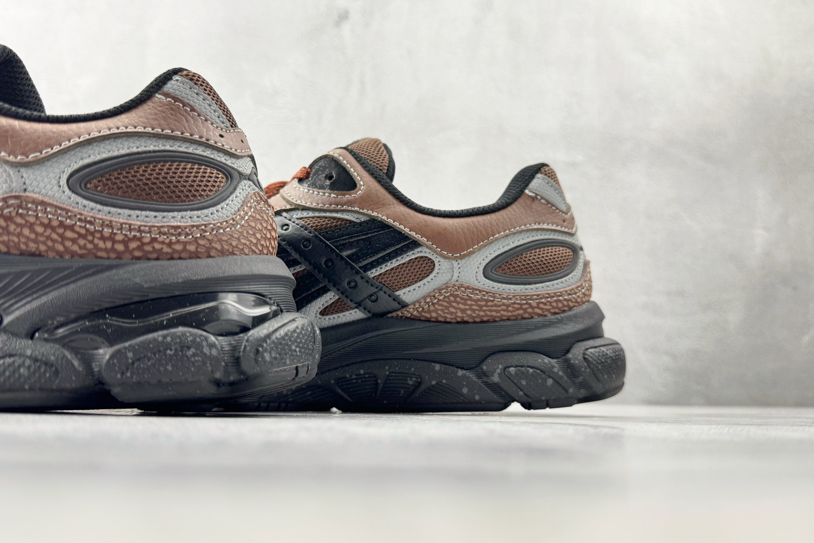 ASICS × HAL Studios Gel-N2.0 Pack 棕银 1203A896-200-Top High Quatity Cheap Sneakers Fashion Clothing Clothes Bags handbags Shoes of all Brand wholesale With The best Quality And Beautiful Price from China Factory Chinese suppliers wholesaler seller ASICS × HAL Studios Gel-N2.0 Pack 棕银 1203A896-200