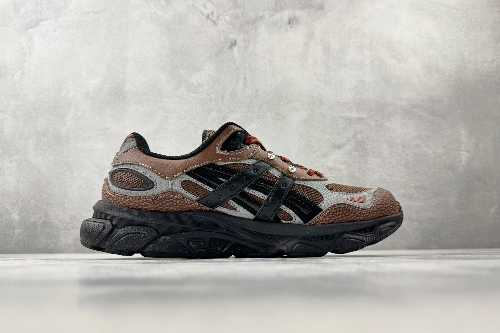 ASICS × HAL Studios Gel-N2.0 Pack 棕银 1203A896-200-Top High Quatity Cheap Sneakers Fashion Clothing Clothes Bags handbags Shoes of all Brand wholesale With The best Quality And Beautiful Price from China Factory Chinese suppliers wholesaler seller ASICS × HAL Studios Gel-N2.0 Pack 棕银 1203A896-200
