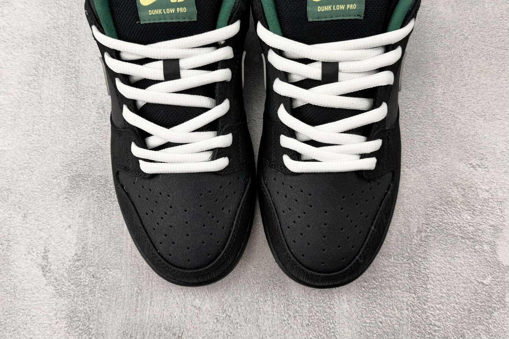 Nike SB Dunk Low Pro 银雾 FQ7585-200-Top High Quatity Cheap Sneakers Fashion Clothing Clothes Bags handbags Shoes of all Brand wholesale With The best Quality And Beautiful Price from China Factory Chinese suppliers wholesaler seller Nike SB Dunk Low Pro 银雾 FQ7585-200