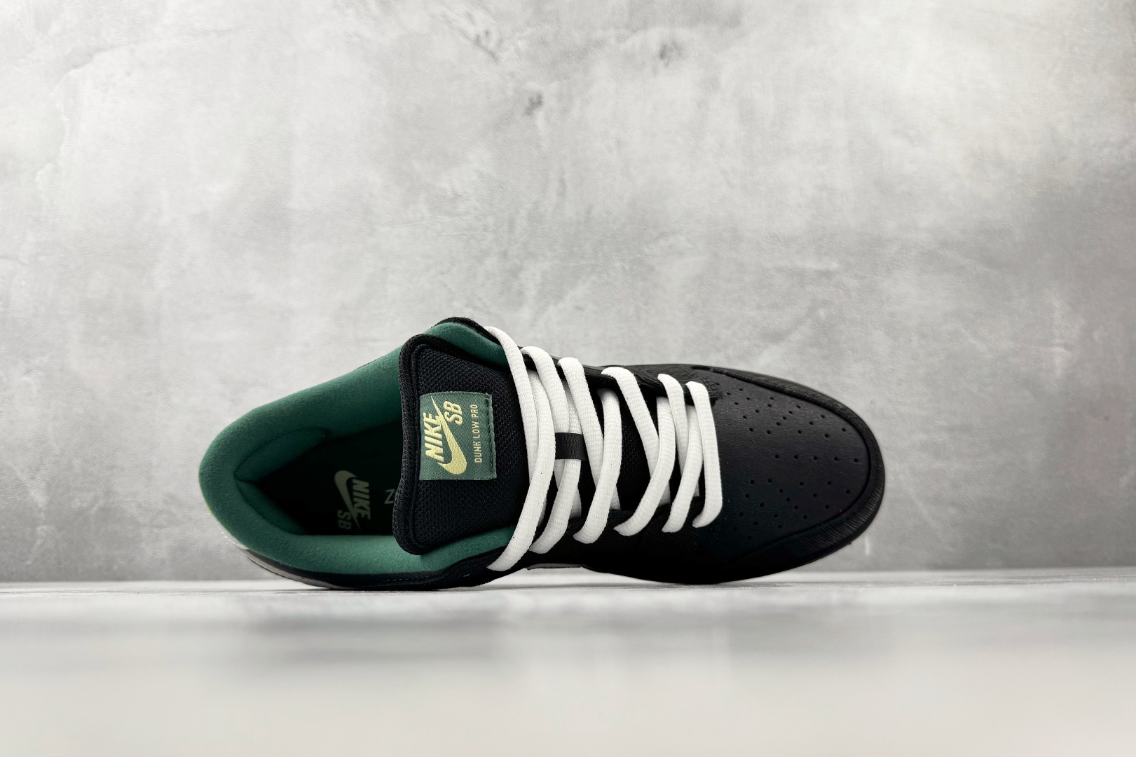 Nike SB Dunk Low Pro 银雾 FQ7585-200-Top High Quatity Cheap Sneakers Fashion Clothing Clothes Bags handbags Shoes of all Brand wholesale With The best Quality And Beautiful Price from China Factory Chinese suppliers wholesaler seller Nike SB Dunk Low Pro 银雾 FQ7585-200