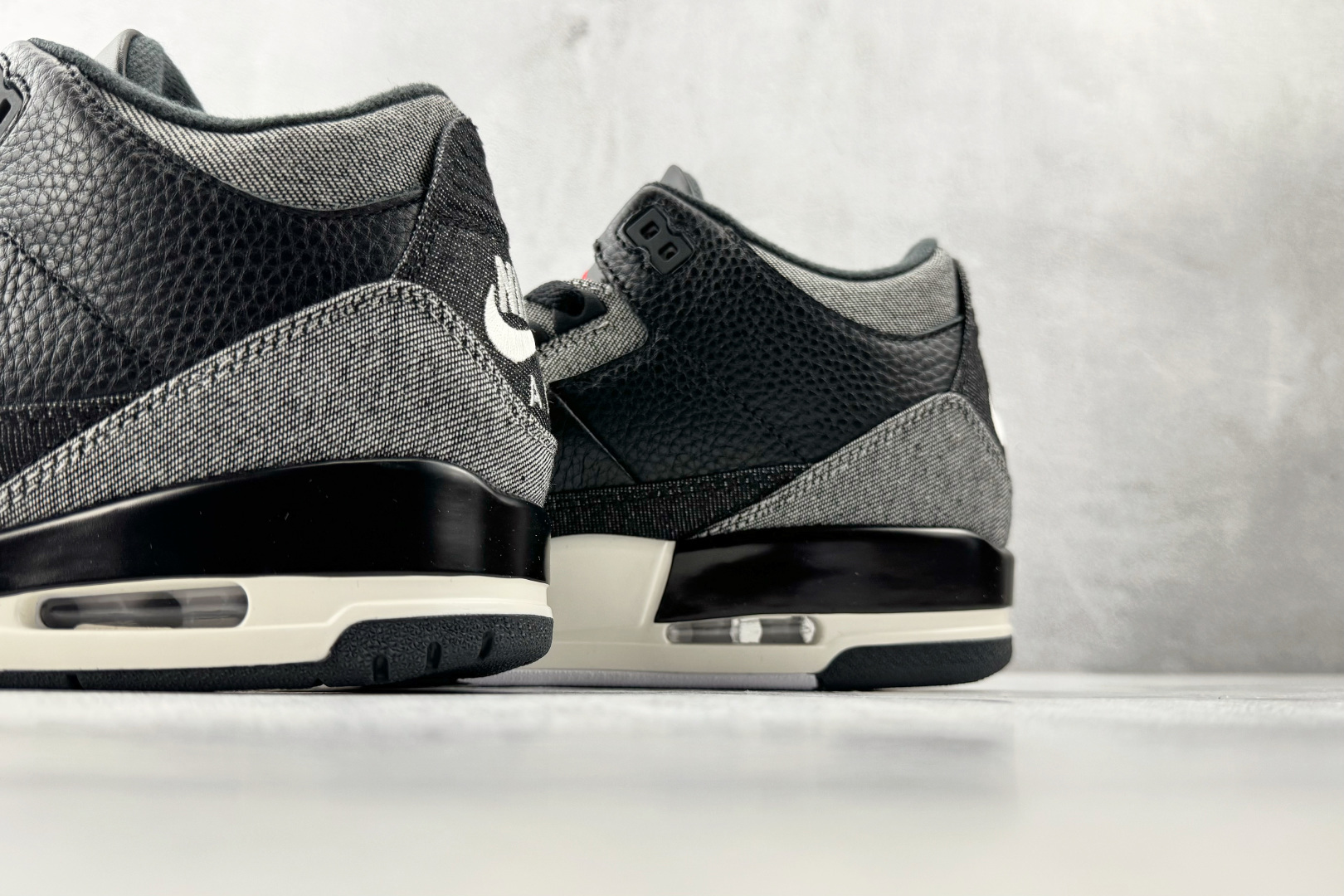 东南亚订单 Jordan Air Jordan 3 Retro 黑色 IR0914-400-Top High Quatity Cheap Sneakers Fashion Clothing Clothes Bags handbags Shoes of all Brand wholesale With The best Quality And Beautiful Price from China Factory Chinese suppliers wholesaler seller 东南亚订单 Jordan Air Jordan 3 Retro 黑色 IR0914-400