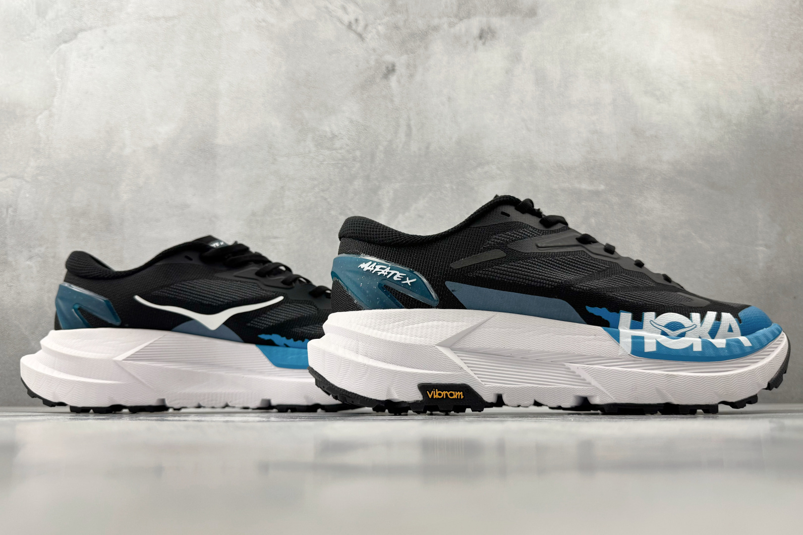 平台专供 HOKA ONE ONE Mafate X VIBRAM MEGAGRIP 黑蓝色 1161990-BKSK-Top High Quatity Cheap Sneakers Fashion Clothing Clothes Bags handbags Shoes of all Brand wholesale With The best Quality And Beautiful Price from China Factory Chinese suppliers wholesaler seller 平台专供 HOKA ONE ONE Mafate X VIBRAM MEGAGRIP 黑蓝色 1161990-BKSK