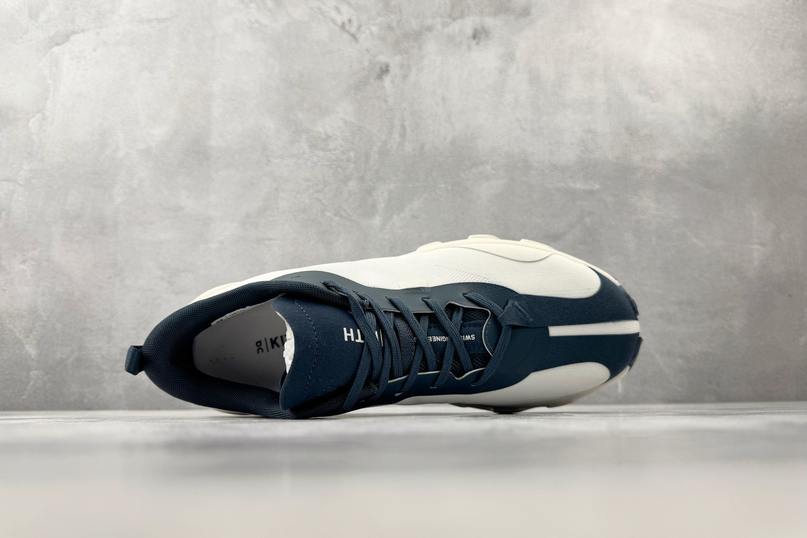 On × KITH K-Tech 1 白藏蓝 3MG1077-Top High Quatity Cheap Sneakers Fashion Clothing Clothes Bags handbags Shoes of all Brand wholesale With The best Quality And Beautiful Price from China Factory Chinese suppliers wholesaler seller On × KITH K-Tech 1 白藏蓝 3MG1077