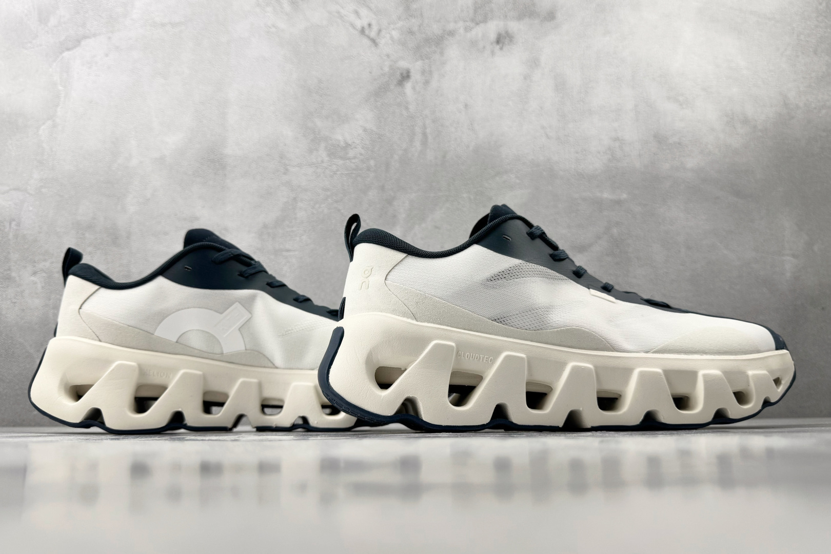 On × KITH K-Tech 1 白藏蓝 3MG1077-Top High Quatity Cheap Sneakers Fashion Clothing Clothes Bags handbags Shoes of all Brand wholesale With The best Quality And Beautiful Price from China Factory Chinese suppliers wholesaler seller On × KITH K-Tech 1 白藏蓝 3MG1077
