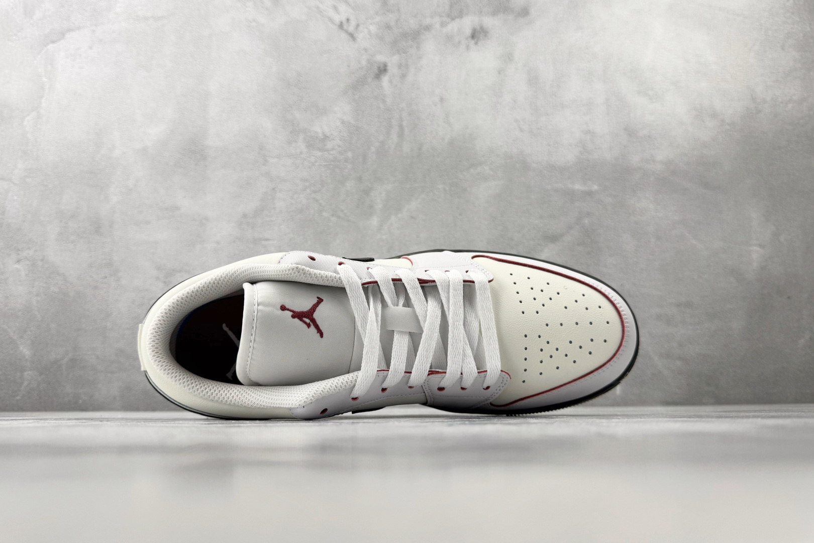 综合版 Jordan Air Jordan 1 Low 白色 IV5325-133