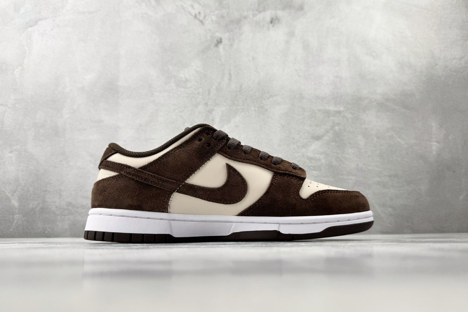 Nike Dunk Low 棕色 IO4244-102-Top High Quatity Cheap Sneakers Fashion Clothing Clothes Bags handbags Shoes of all Brand wholesale With The best Quality And Beautiful Price from China Factory Chinese suppliers wholesaler seller Nike Dunk Low 棕色 IO4244-102