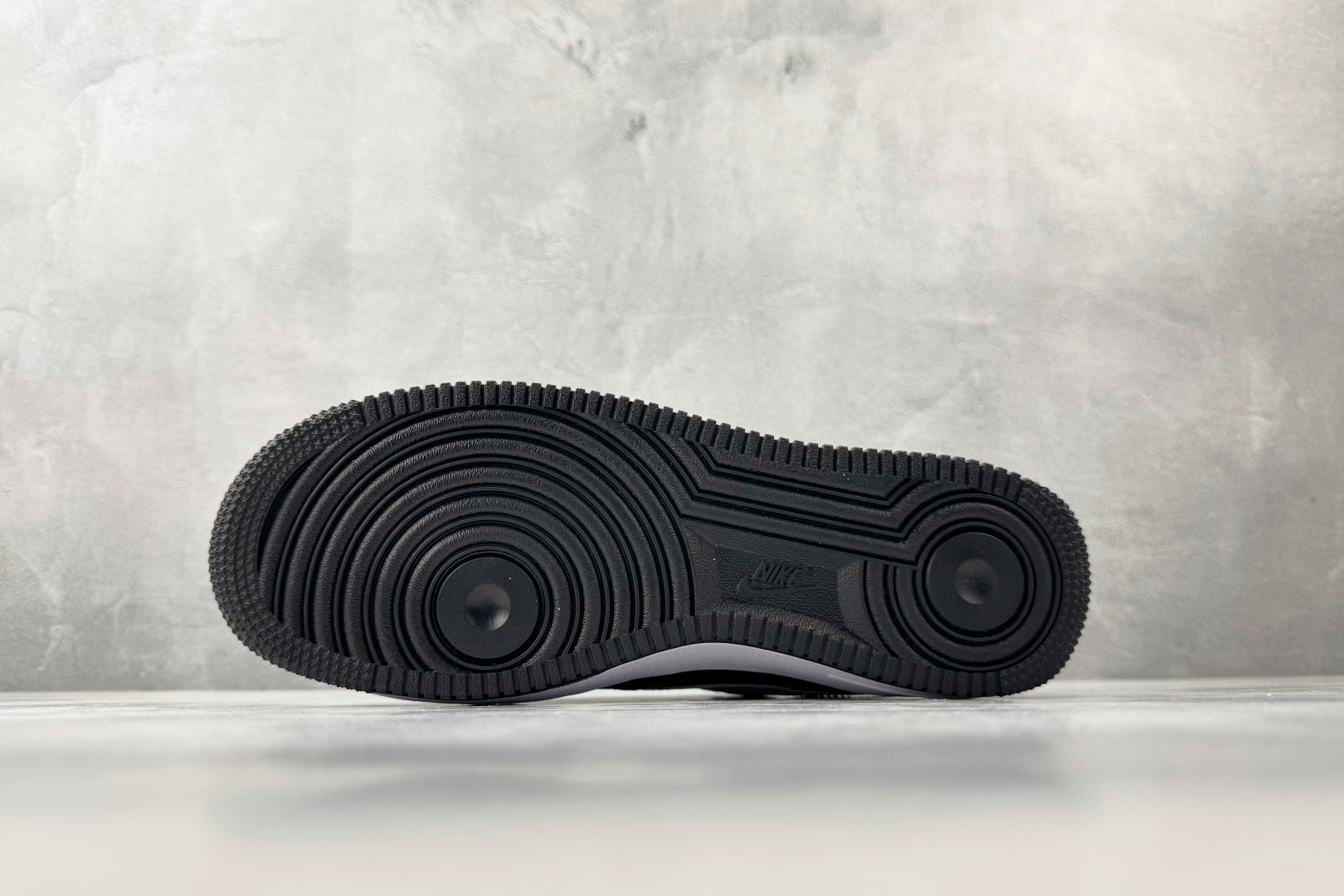 Nike Air Force 1 '07 黑色 IR5599-001-Top High Quatity Cheap Sneakers Fashion Clothing Clothes Bags handbags Shoes of all Brand wholesale With The best Quality And Beautiful Price from China Factory Chinese suppliers wholesaler seller Nike Air Force 1 '07 黑色 IR5599-001