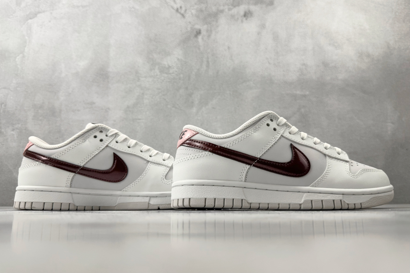 Nike Dunk Low 白红 IM6025-121-Top High Quatity Cheap Sneakers Fashion Clothing Clothes Bags handbags Shoes of all Brand wholesale With The best Quality And Beautiful Price from China Factory Chinese suppliers wholesaler seller Nike Dunk Low 白红 IM6025-121