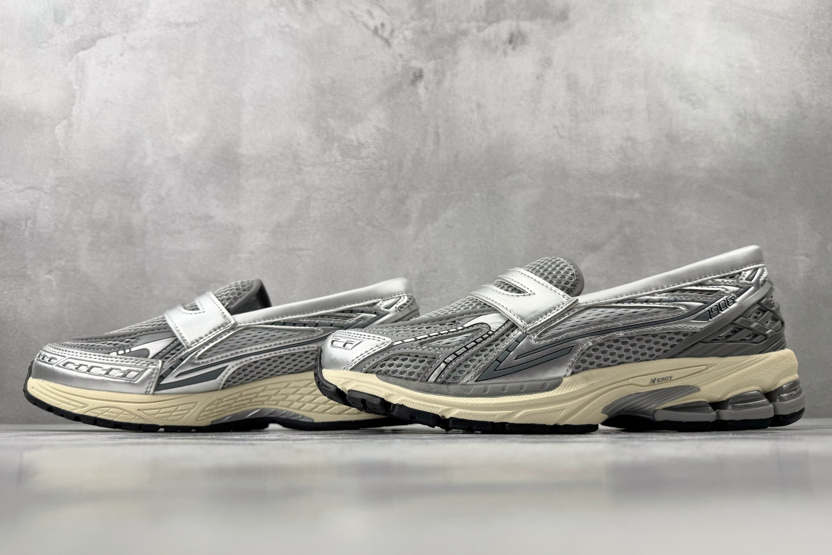 纯原出品 New Balance 1906L 银灰 U1906LAE-Top High Quatity Cheap Sneakers Fashion Clothing Clothes Bags handbags Shoes of all Brand wholesale With The best Quality And Beautiful Price from China Factory Chinese suppliers wholesaler seller 纯原出品 New Balance 1906L 银灰 U1906LAE