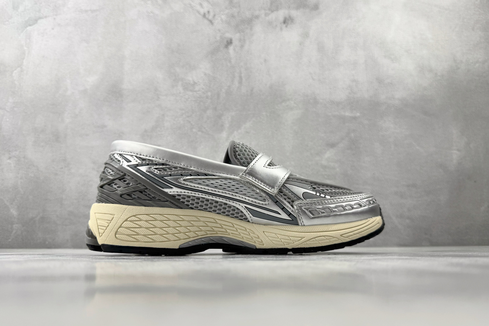 纯原出品 New Balance 1906L 银灰 U1906LAE-Top High Quatity Cheap Sneakers Fashion Clothing Clothes Bags handbags Shoes of all Brand wholesale With The best Quality And Beautiful Price from China Factory Chinese suppliers wholesaler seller 纯原出品 New Balance 1906L 银灰 U1906LAE