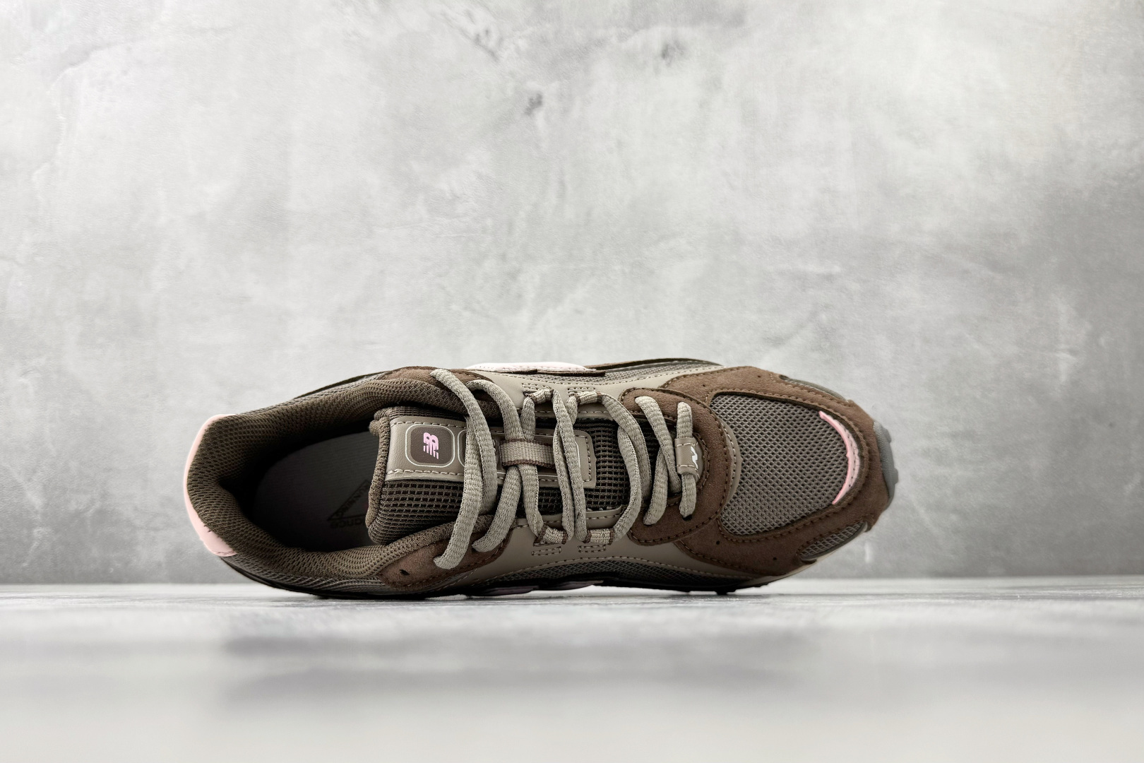 纯原出品 New Balance 204L 灰棕色 U204L273-Top High Quatity Cheap Sneakers Fashion Clothing Clothes Bags handbags Shoes of all Brand wholesale With The best Quality And Beautiful Price from China Factory Chinese suppliers wholesaler seller 纯原出品 New Balance 204L 灰棕色 U204L273