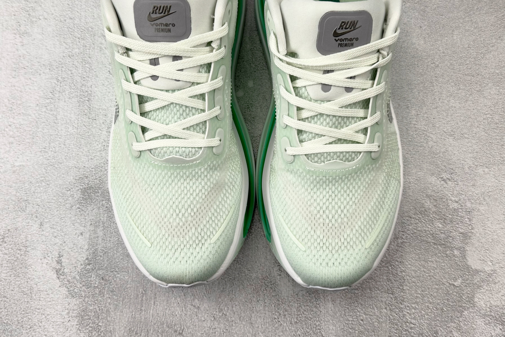 Nike Vomero Vomero Premium 绿色 HM5973-300-Top High Quatity Cheap Sneakers Fashion Clothing Clothes Bags handbags Shoes of all Brand wholesale With The best Quality And Beautiful Price from China Factory Chinese suppliers wholesaler seller Nike Vomero Vomero Premium 绿色 HM5973-300