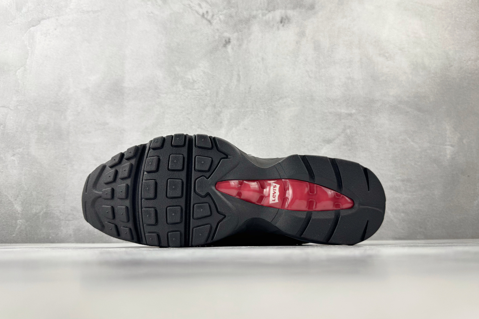 顶级完美复刻 Levi's x Nike Air Max 95 “Black/Anthracite”黑色 HM4743-001-Top High Quatity Cheap Sneakers Fashion Clothing Clothes Bags handbags Shoes of all Brand wholesale With The best Quality And Beautiful Price from China Factory Chinese suppliers wholesaler seller 顶级完美复刻 Levi's x Nike Air Max 95 “Black/Anthracite”黑色 HM4743-001
